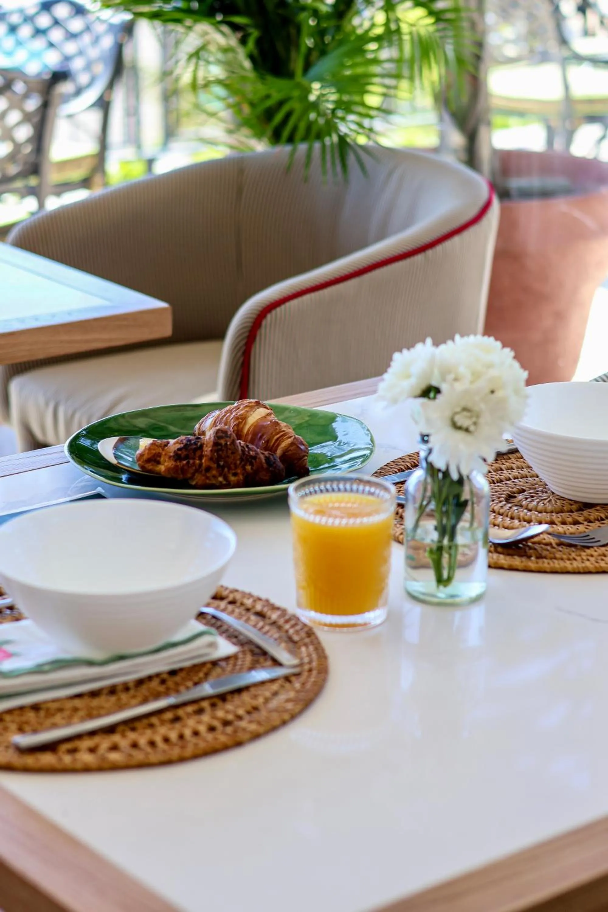 Food and drinks in Royal Boutique Hotel