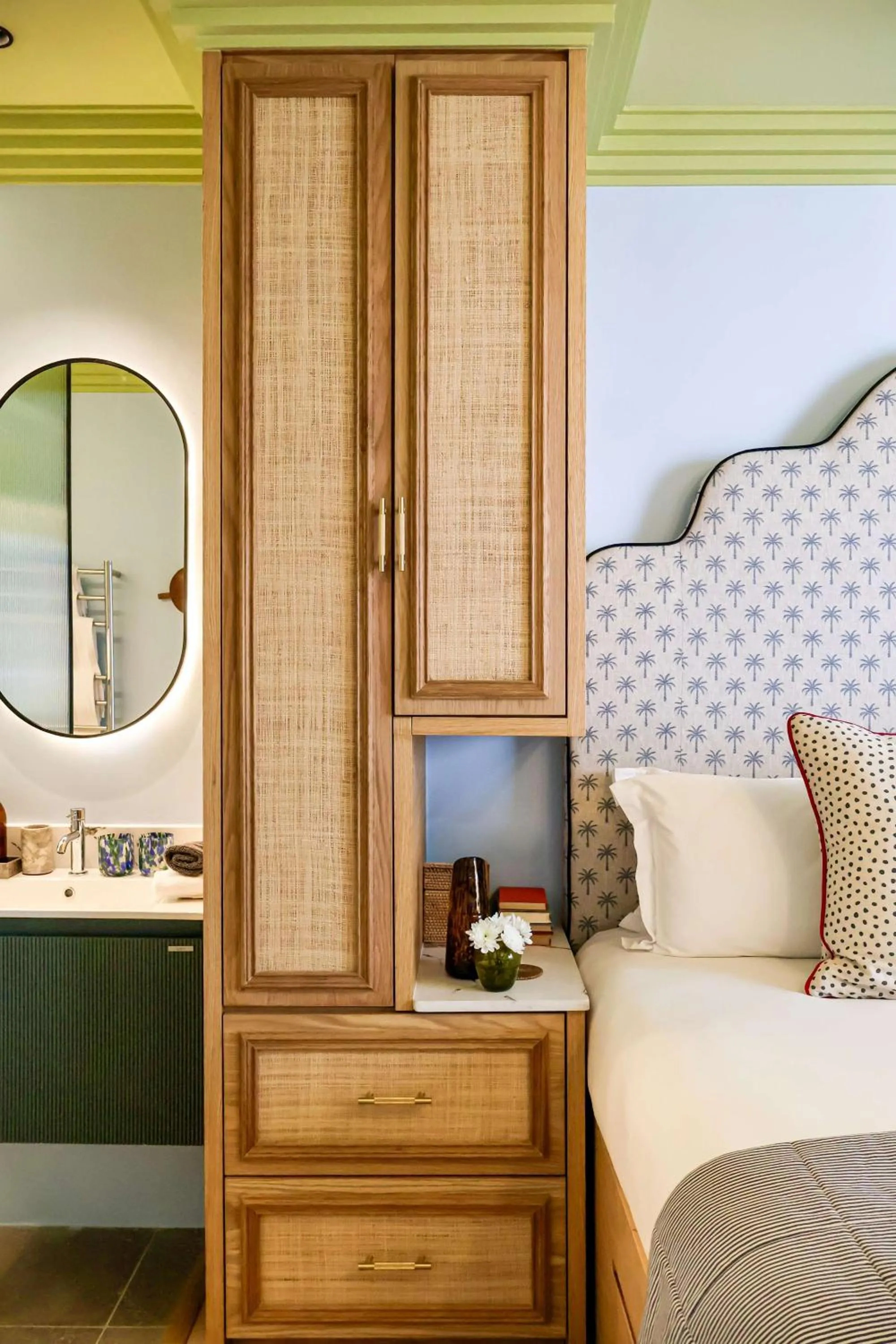 Bed in Royal Boutique Hotel