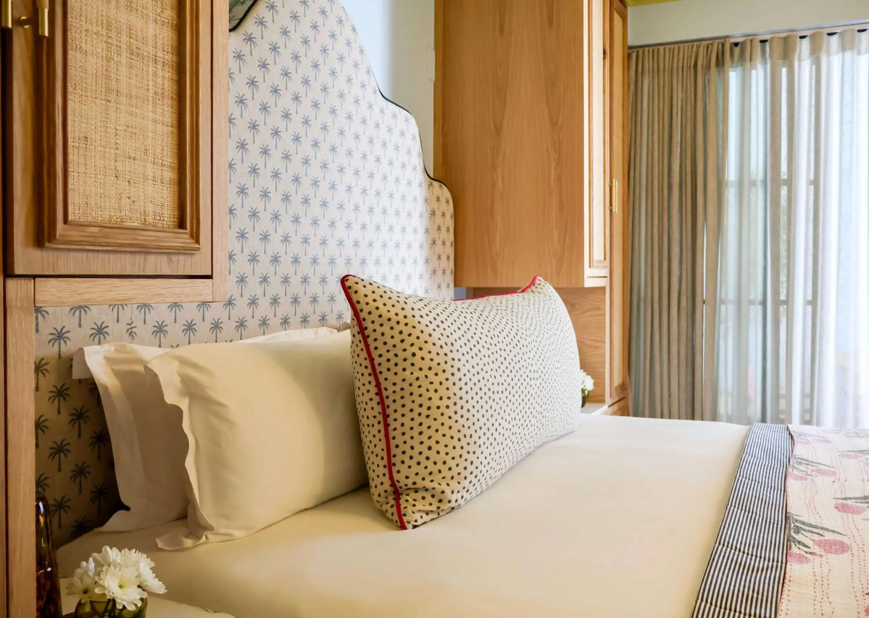 Bed in Royal Boutique Hotel