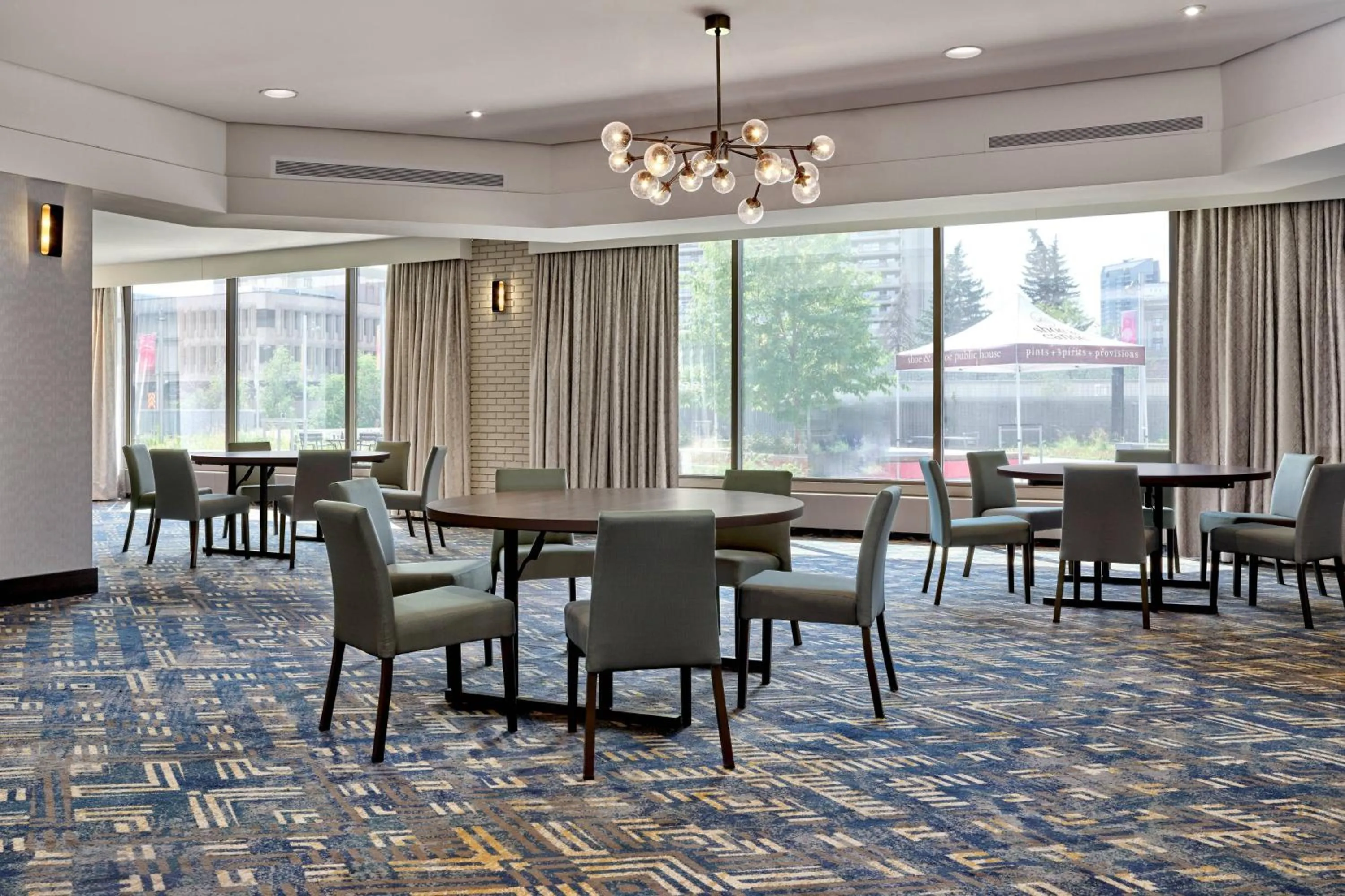 Meeting/conference room in Delta Hotels by Marriott Calgary Downtown