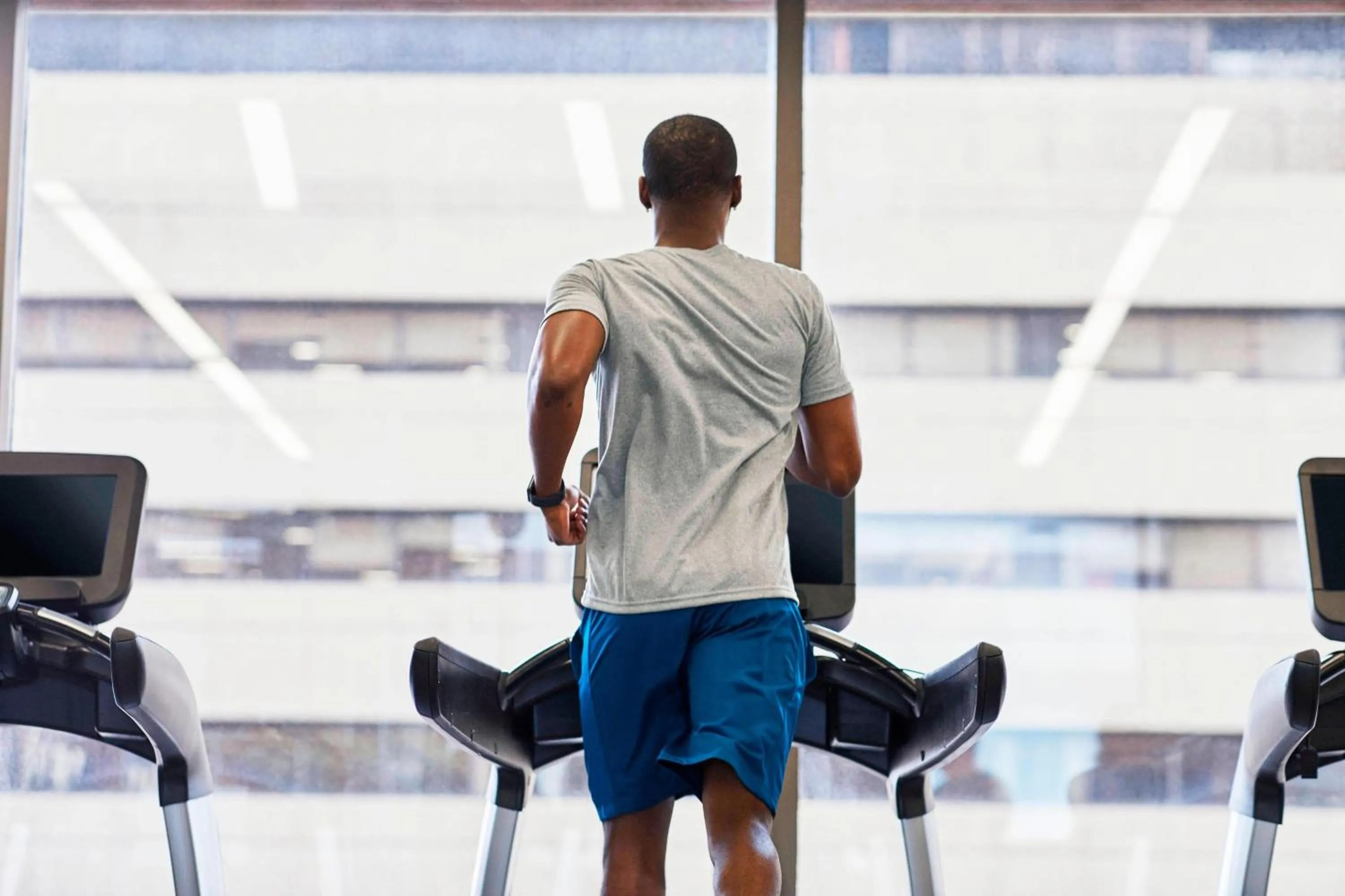 Fitness centre/facilities in Delta Hotels by Marriott Calgary Downtown