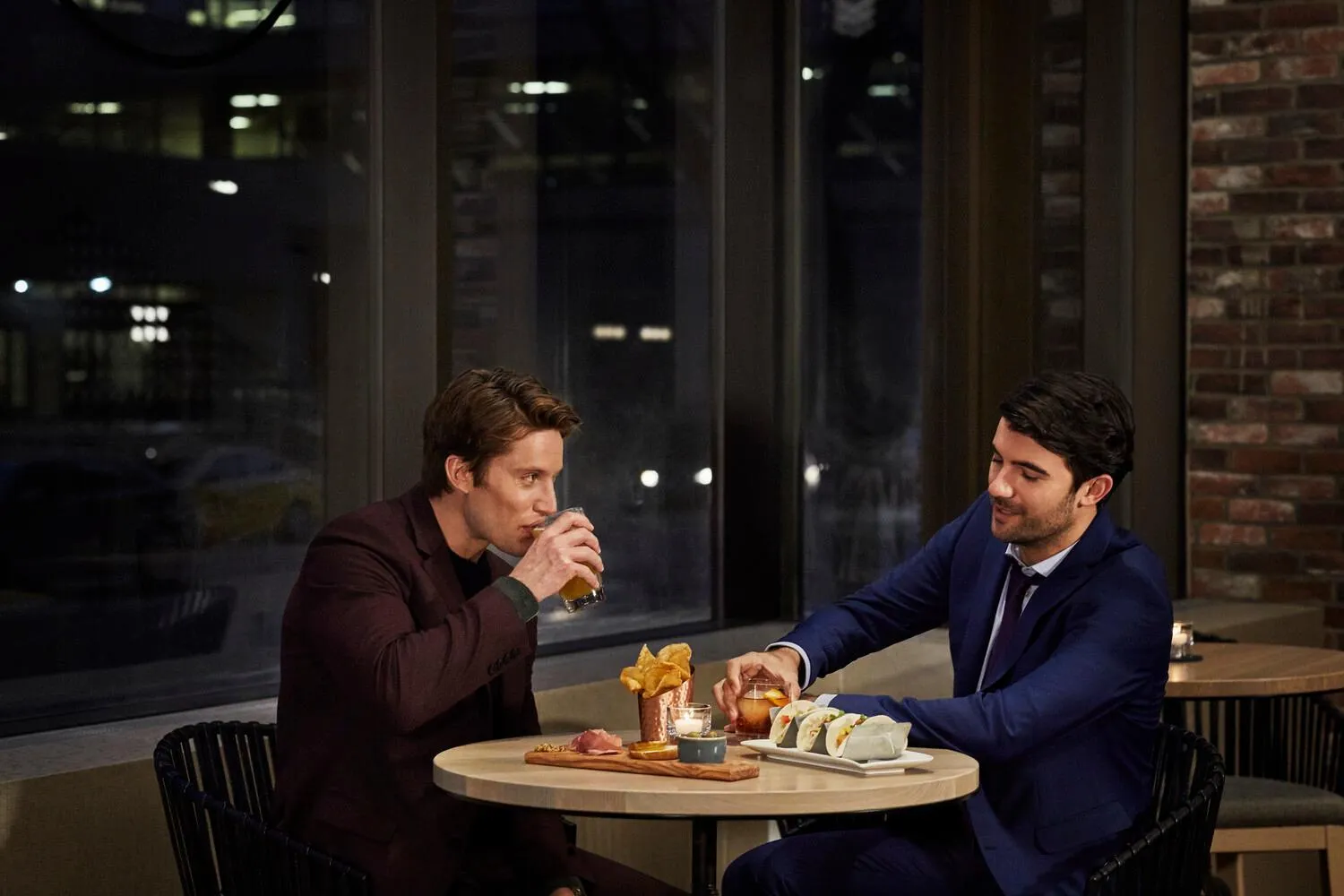 Food and drinks in Delta Hotels by Marriott Calgary Downtown