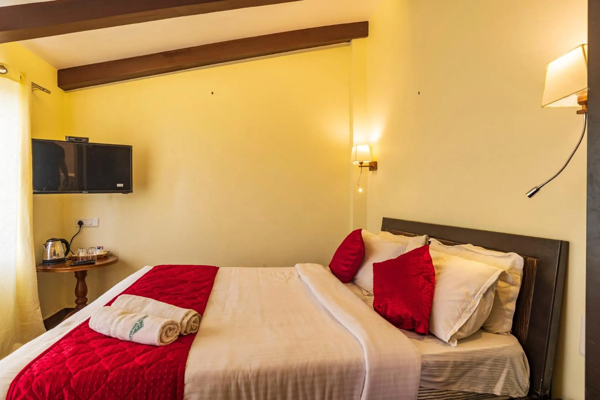 Bed in Warmth Hill Crest