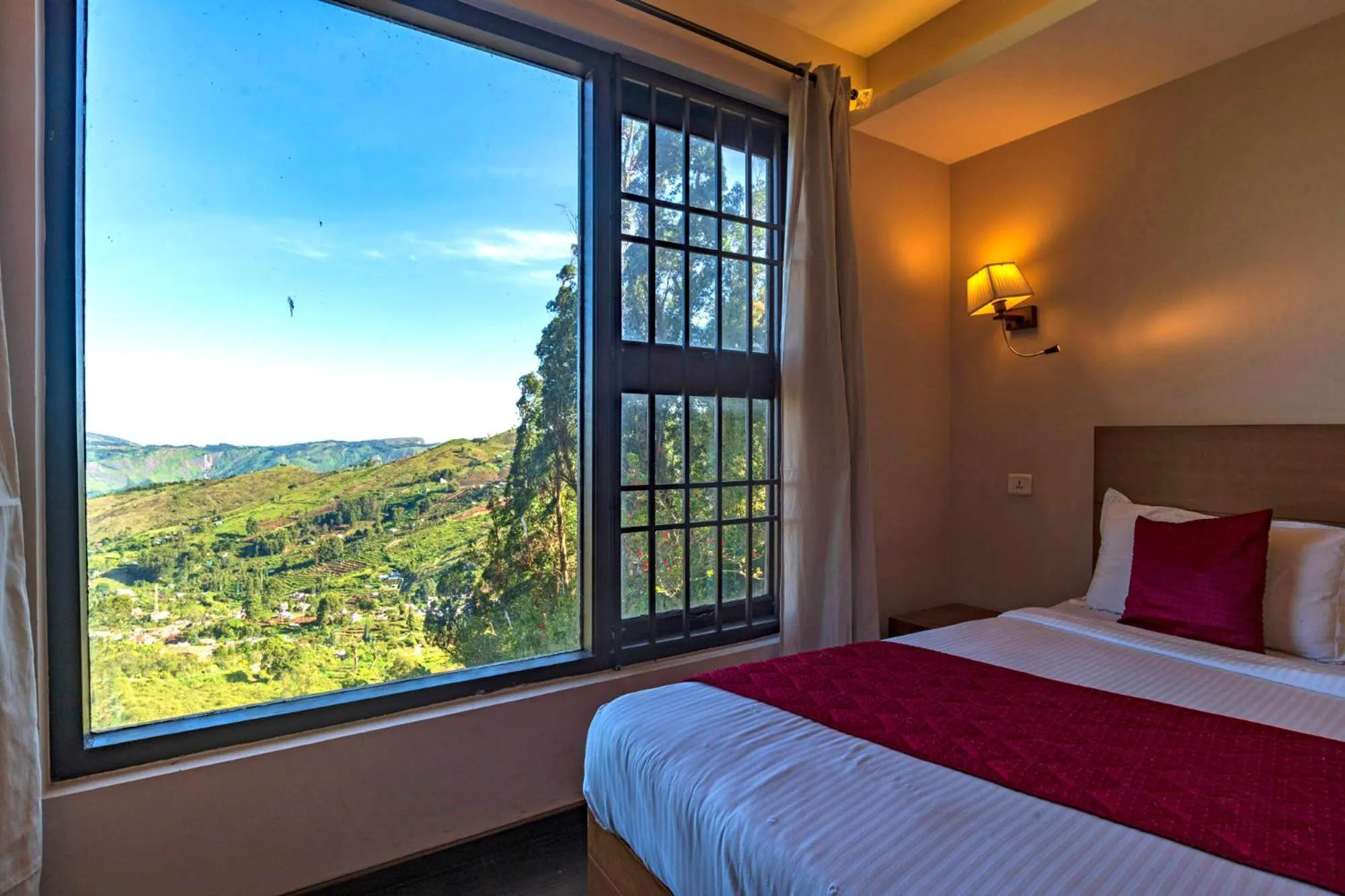 Mountain view, Bed in Warmth Hill Crest