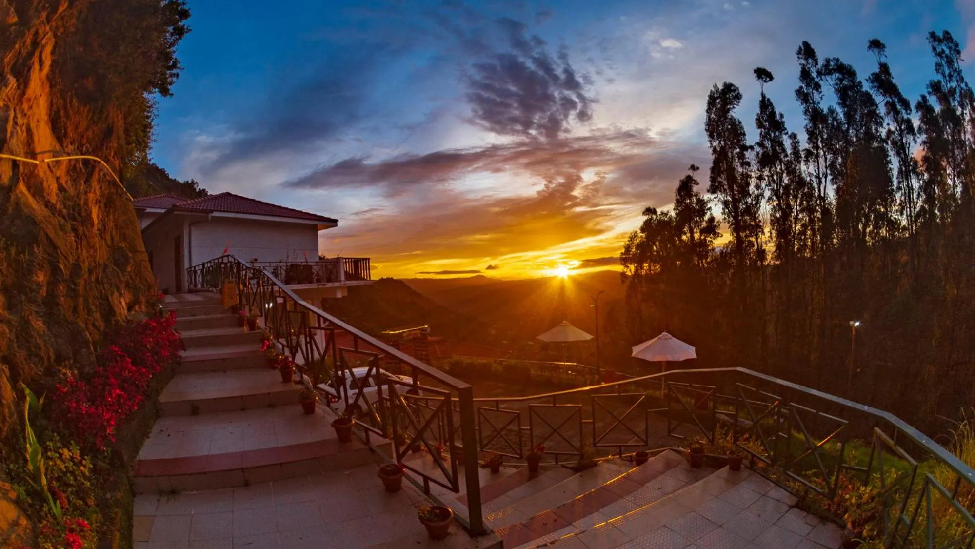 Sunset in Warmth Hill Crest