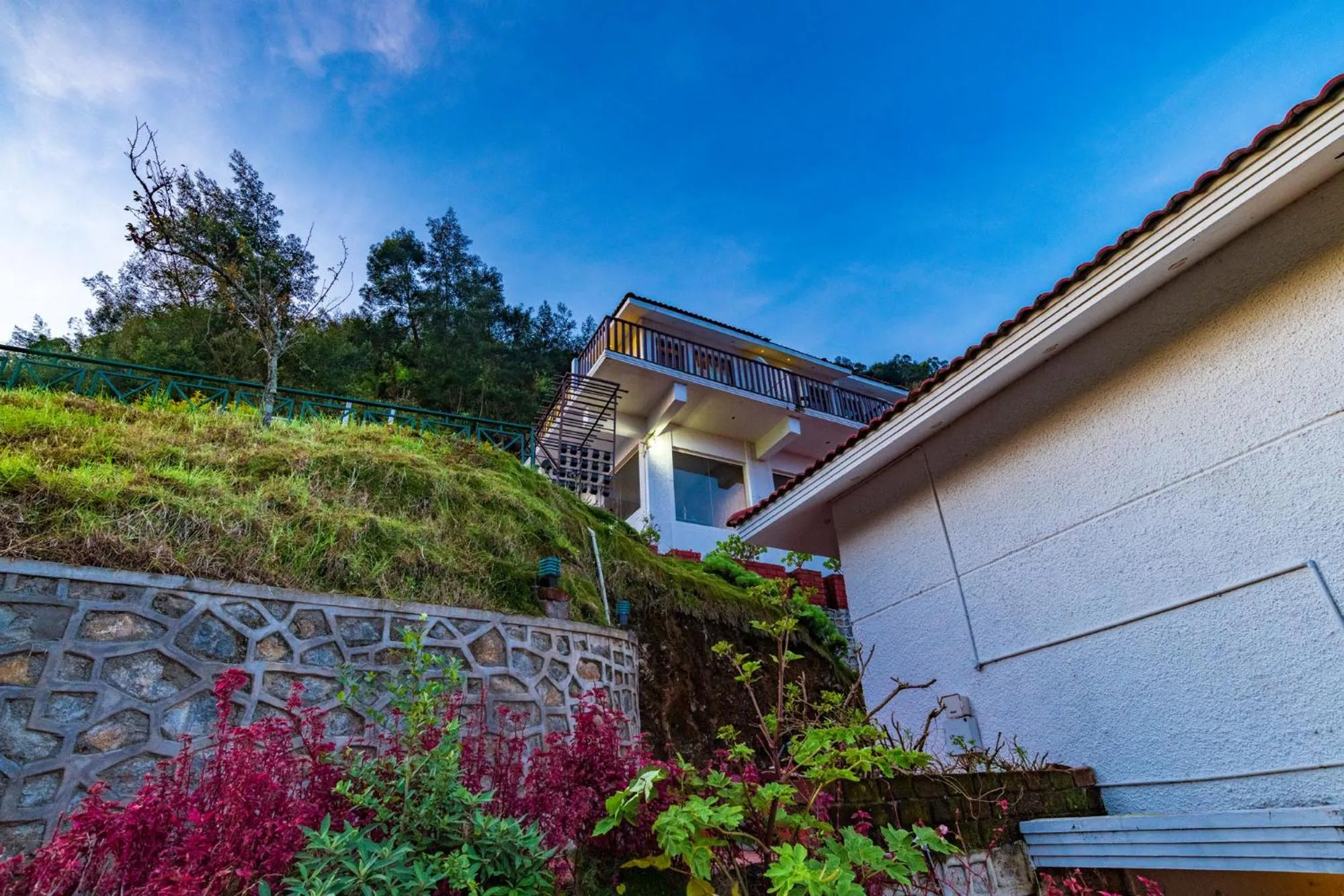 Property building in Warmth Hill Crest