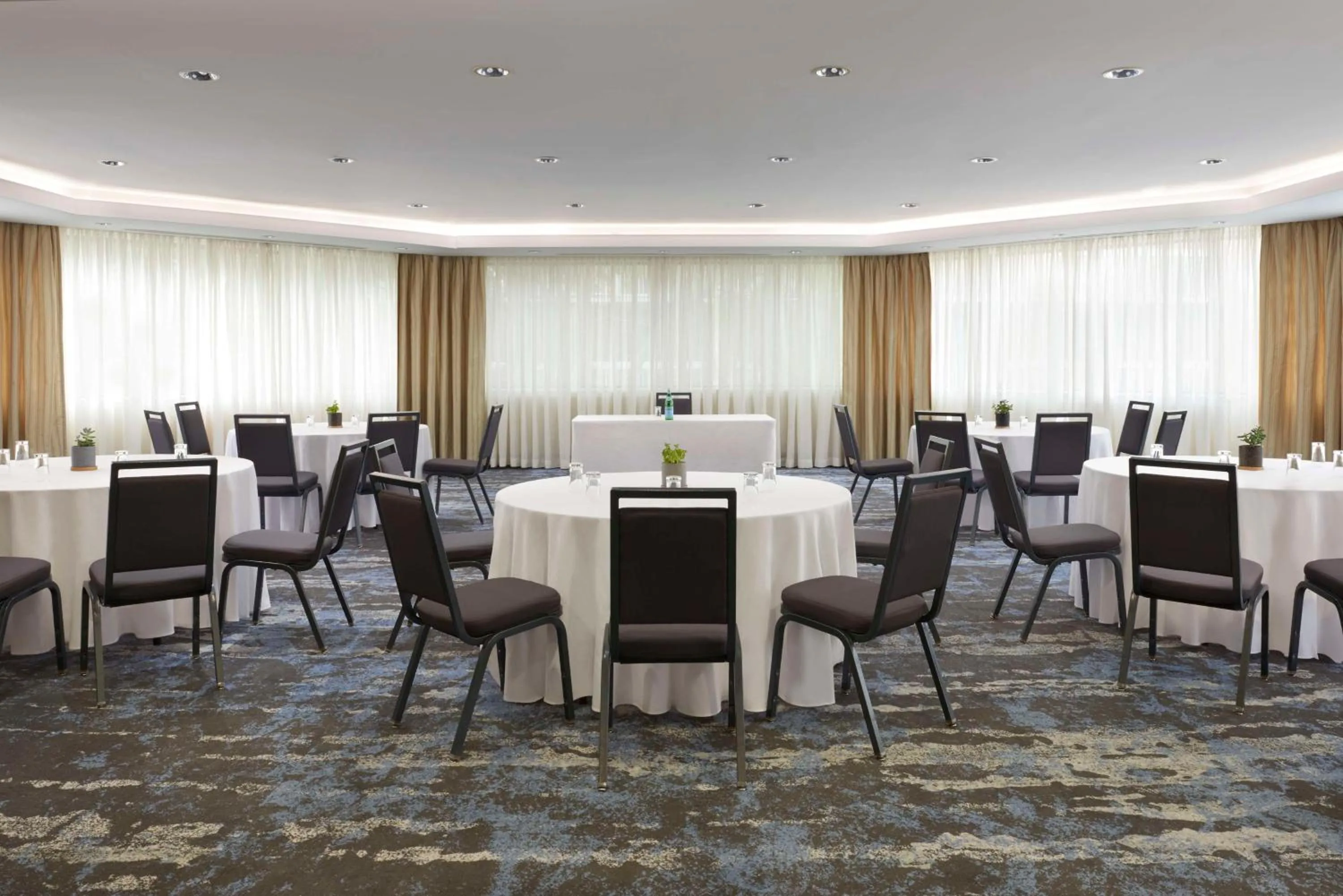 Banquet/Function facilities in Best Western Parkway Hotel Toronto North