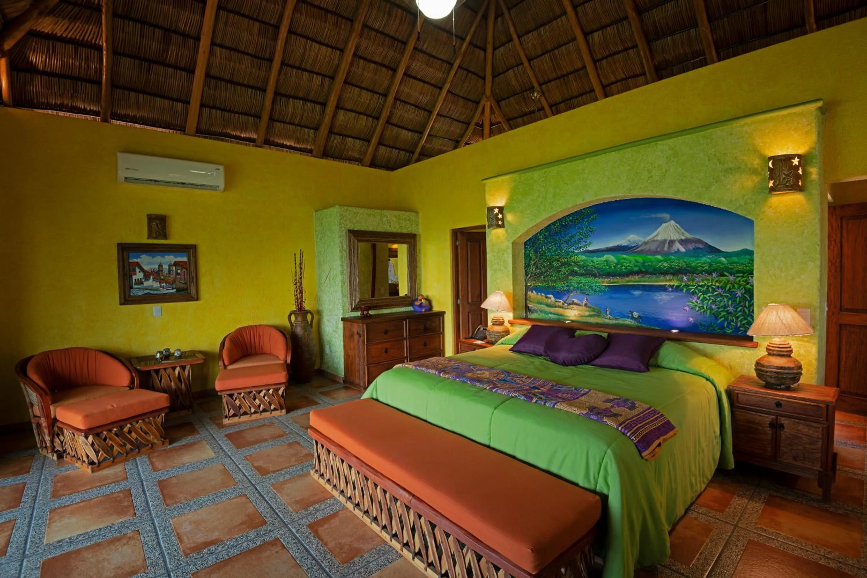 Photo of the whole room, Bed in El Corazón Golf & Spa Resort Manzanillo
