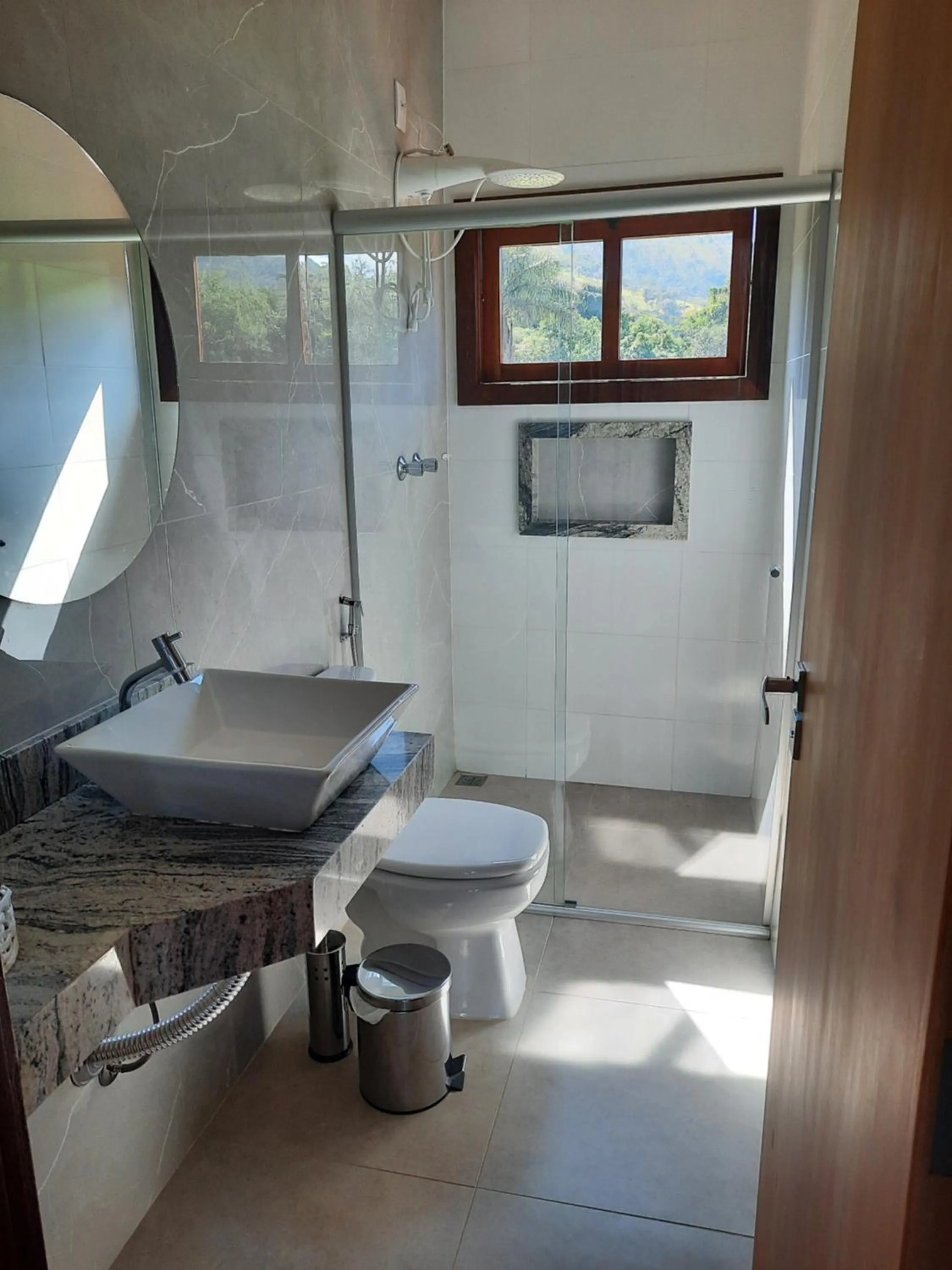 Toilet in Chalé Águas Claras