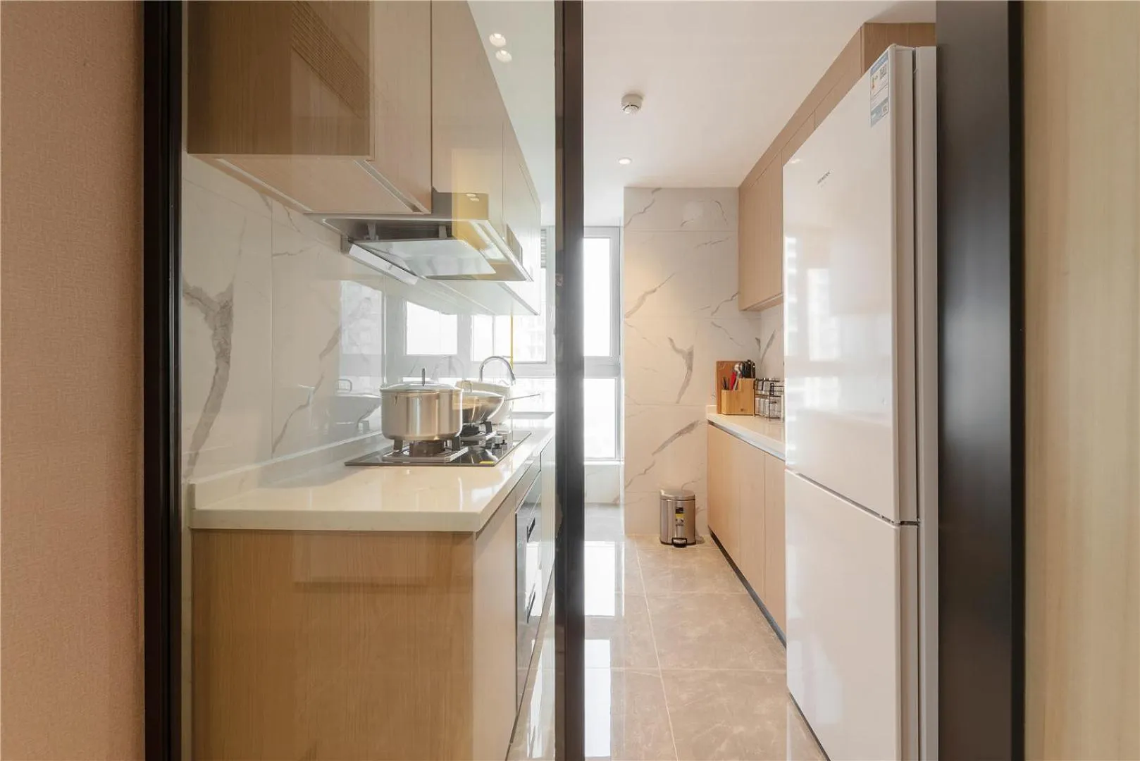 Kitchen or kitchenette in Cresasia Residence