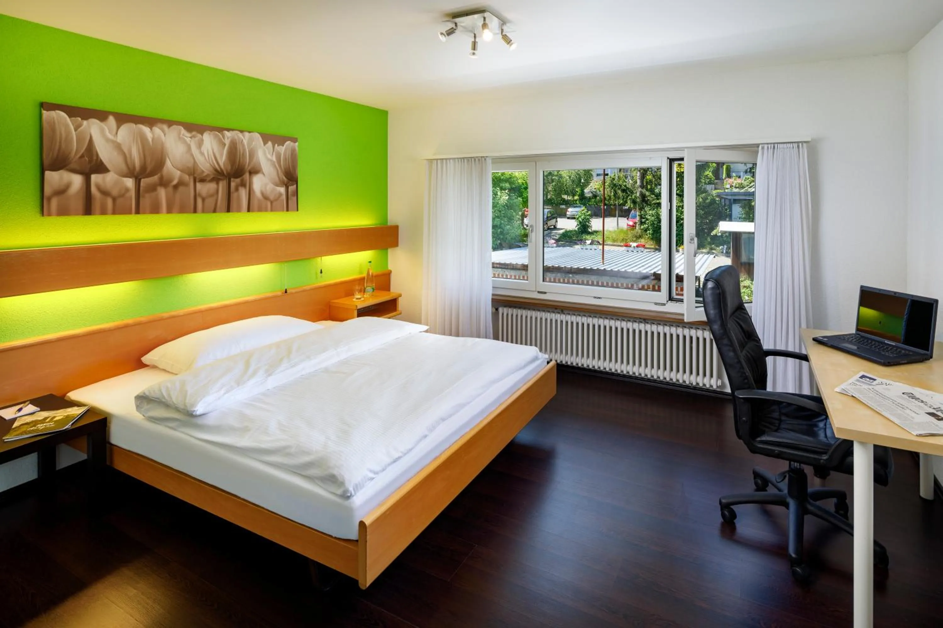 Photo of the whole room, Bed in Hotel Stalden