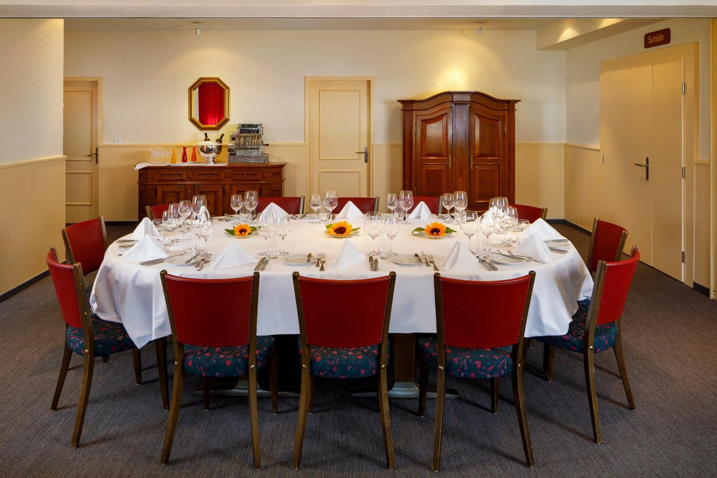 Restaurant/places to eat in Hotel Stalden