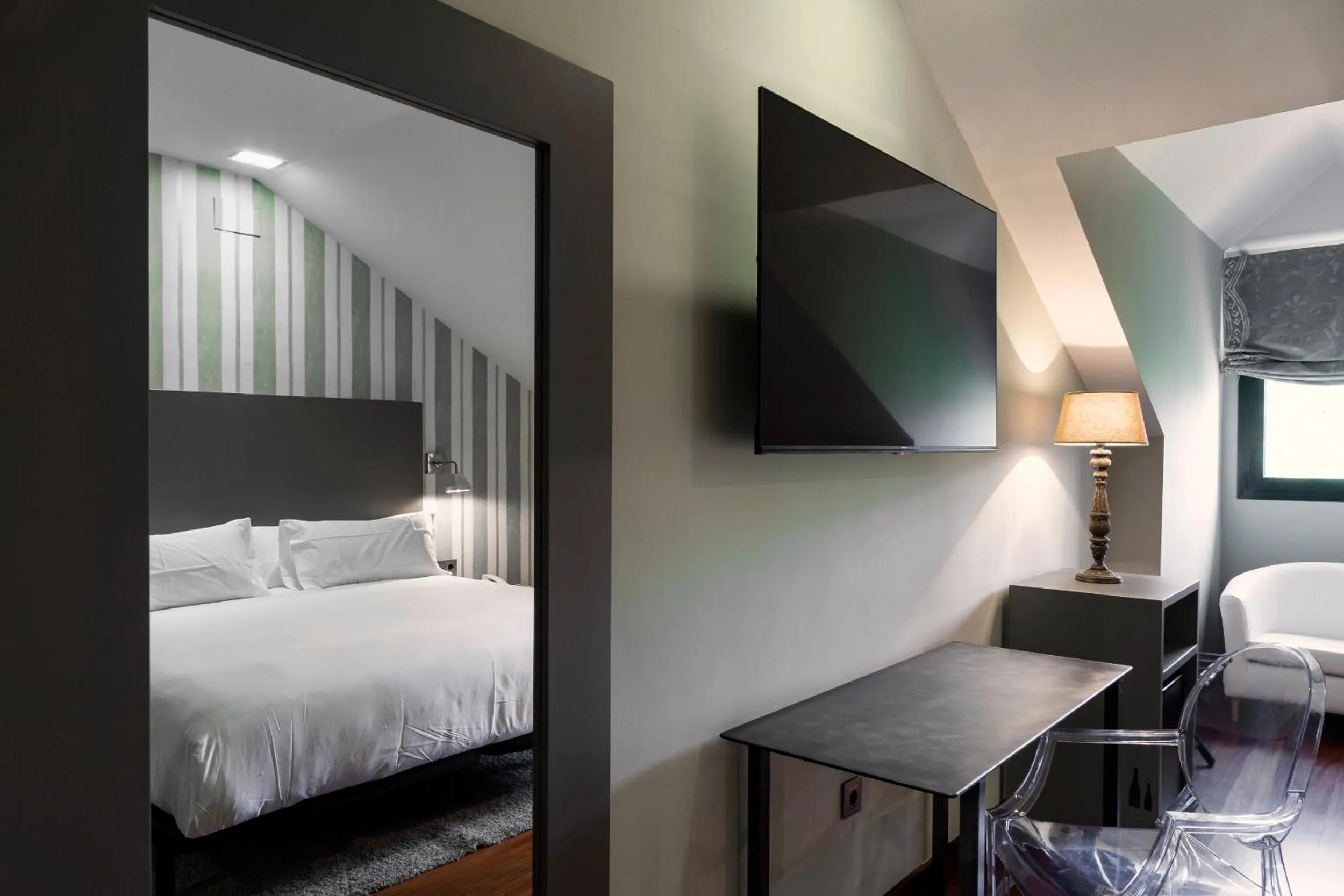 Bed in Hotel AR Isabel de Farnesio