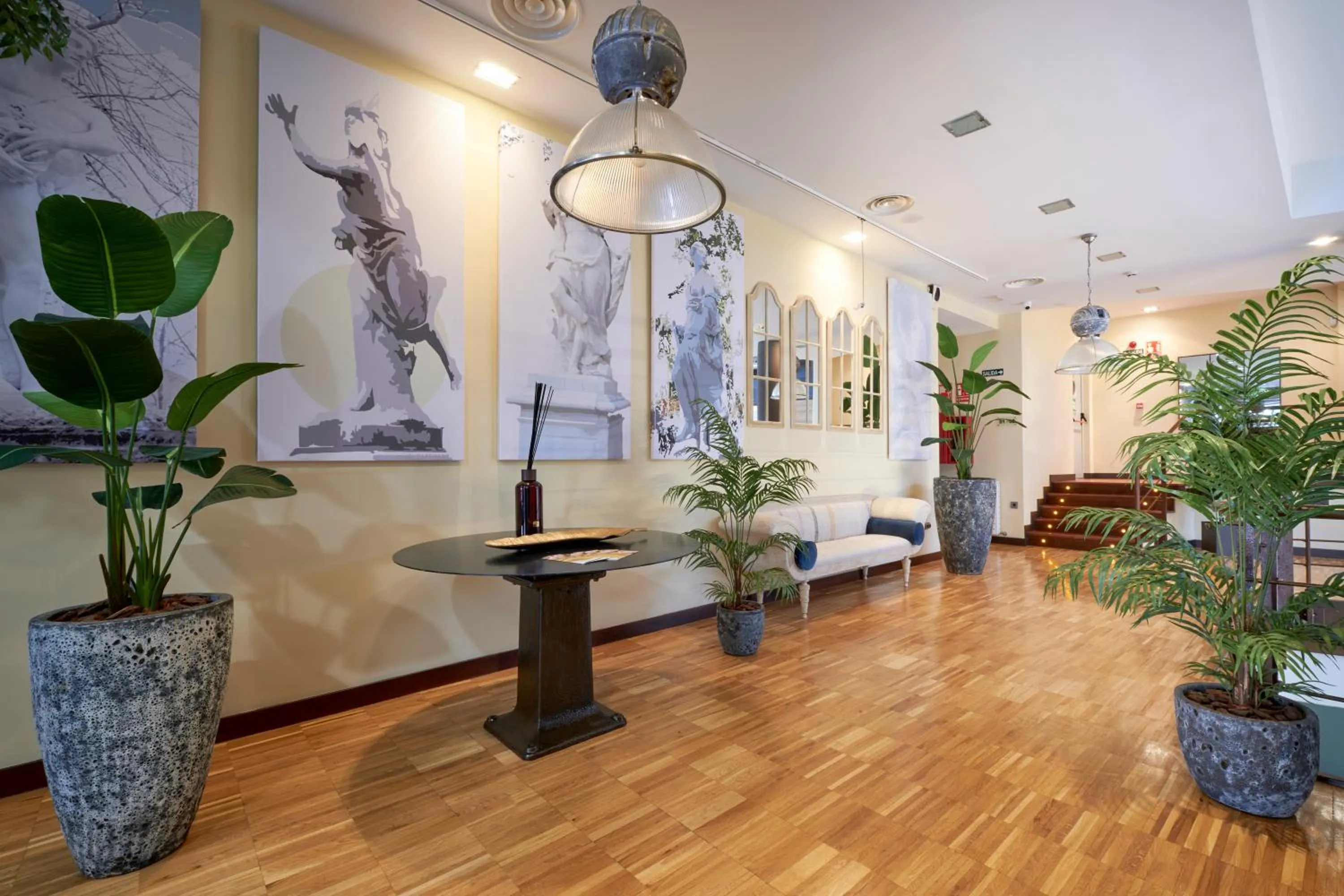 Lobby or reception in Hotel AR Isabel de Farnesio