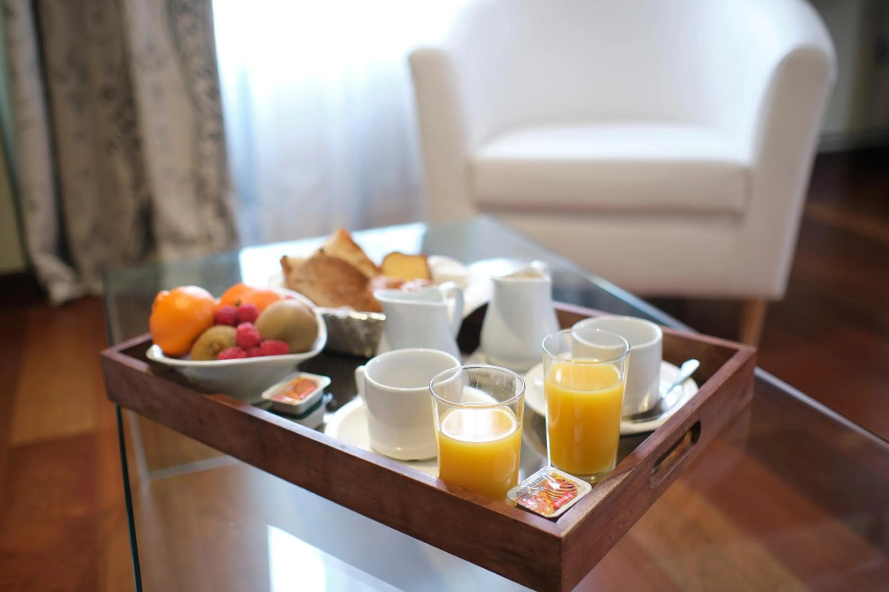 Breakfast in Hotel AR Isabel de Farnesio