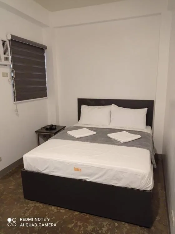 Bed in 8 Zhensen Inn