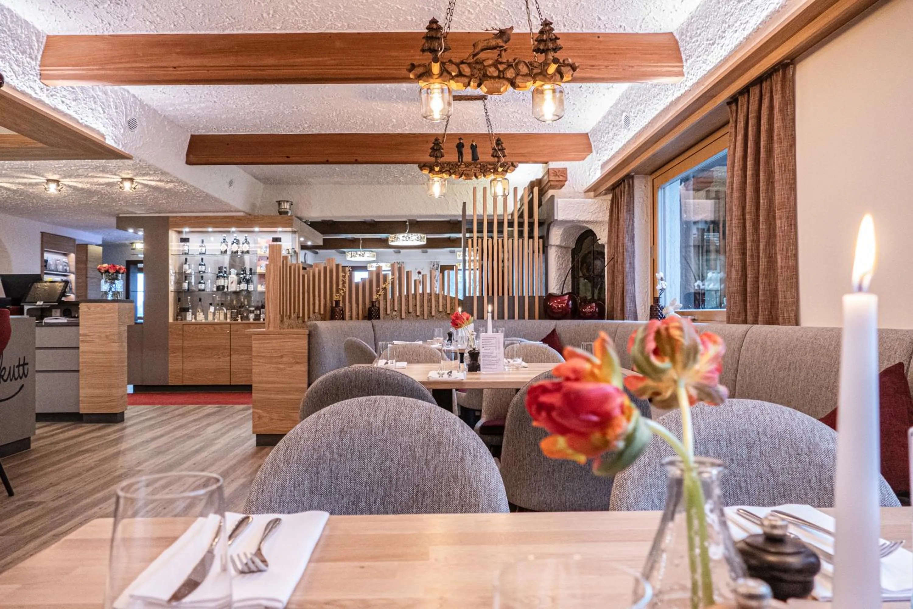 Restaurant/places to eat in Höhenhotel & Restaurant Kalikutt