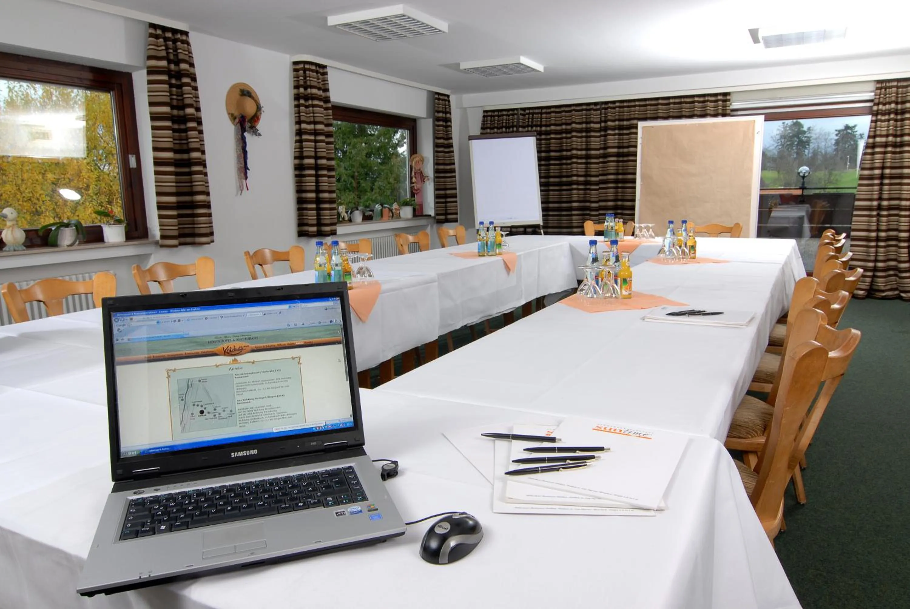 Business facilities in Höhenhotel & Restaurant Kalikutt