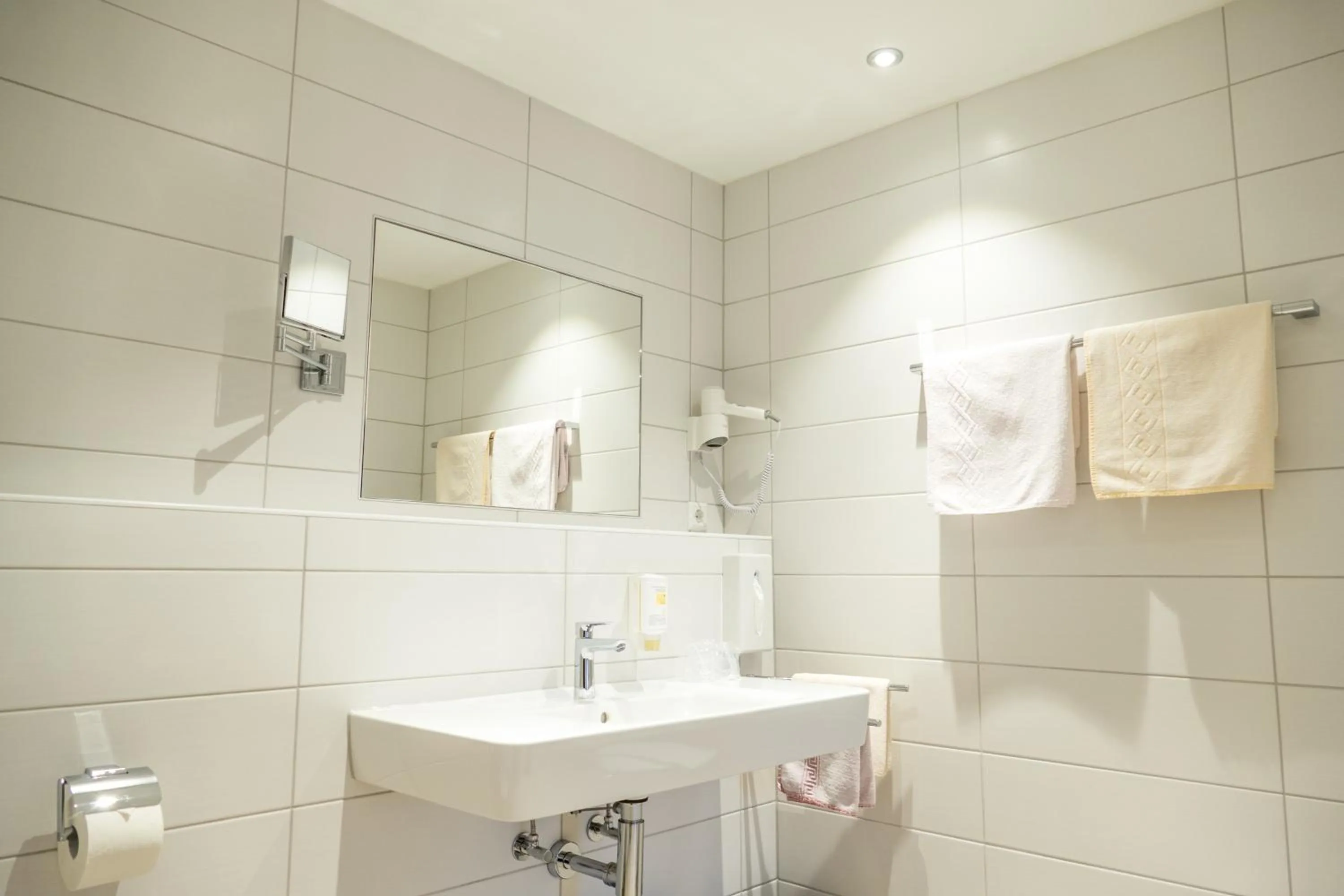 Bathroom in Höhenhotel & Restaurant Kalikutt