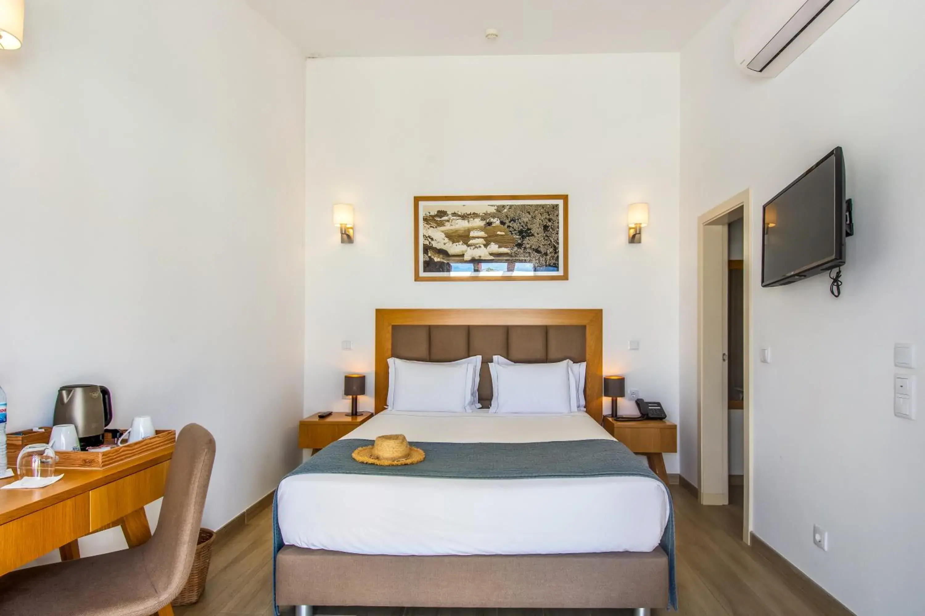 Double Room with Pool View in Hotel Rural Brícia Du Mar Double Room with Pool View in Hotel Rural Brícia Du Mar