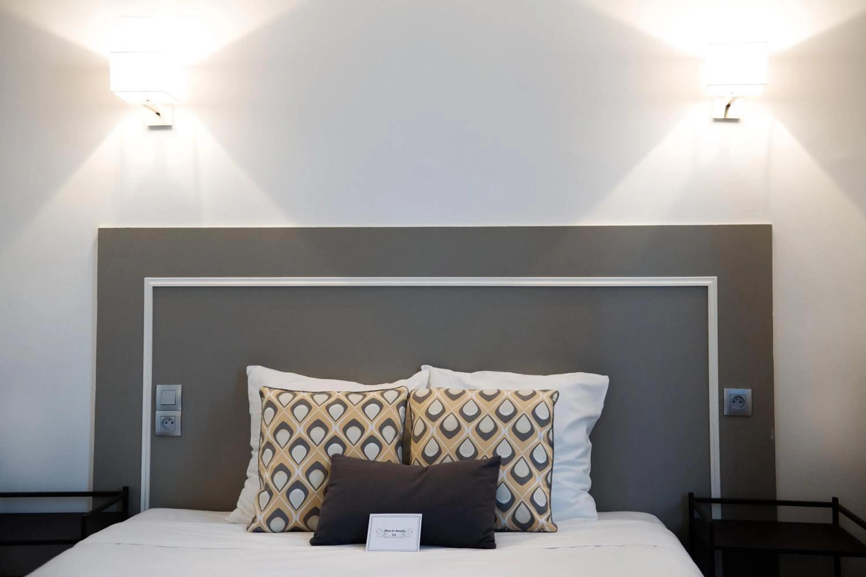 Bed in Hôtel Le Stanislas