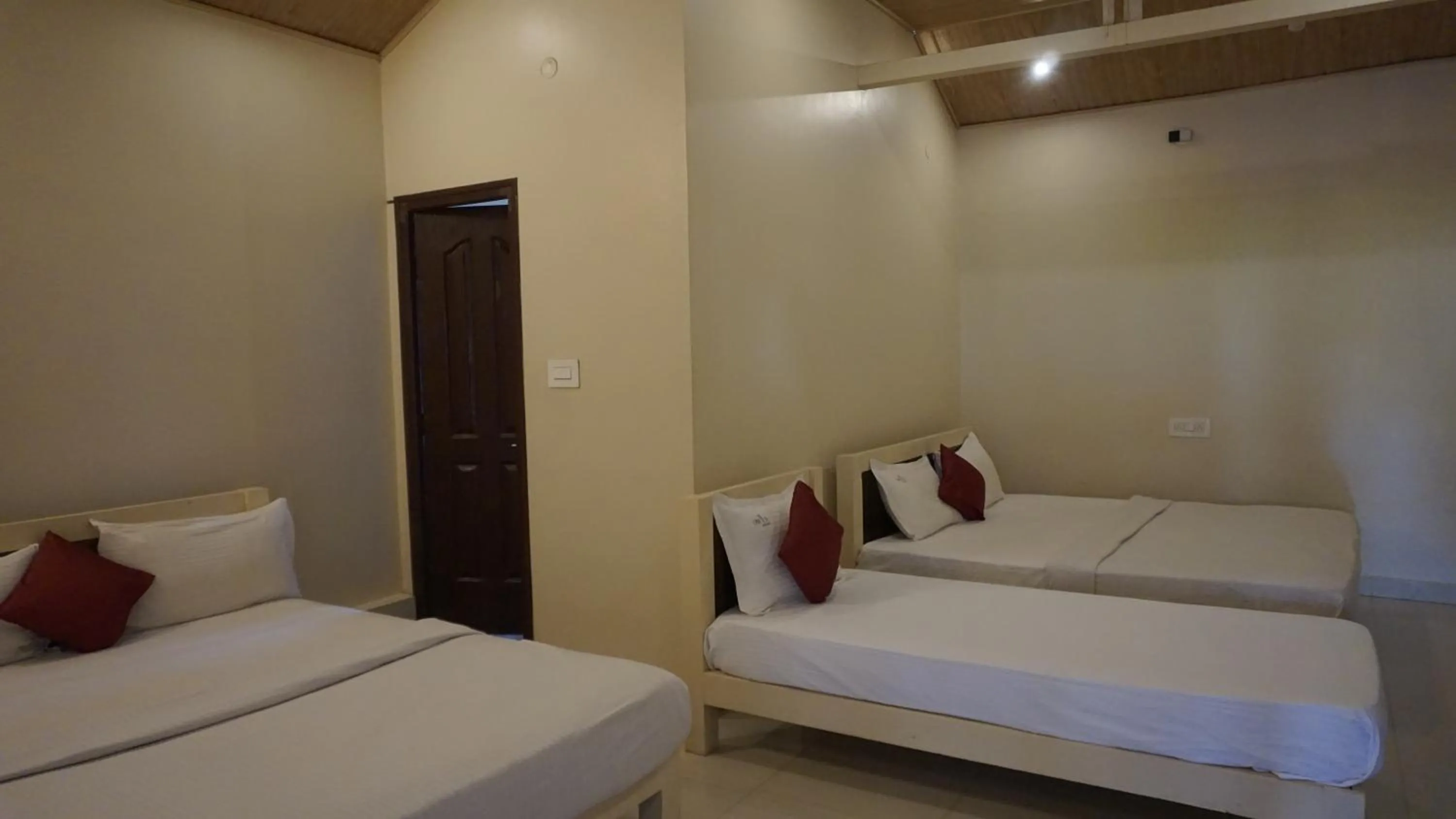 Standard Family Room in Chirooss Homestays And Resorts