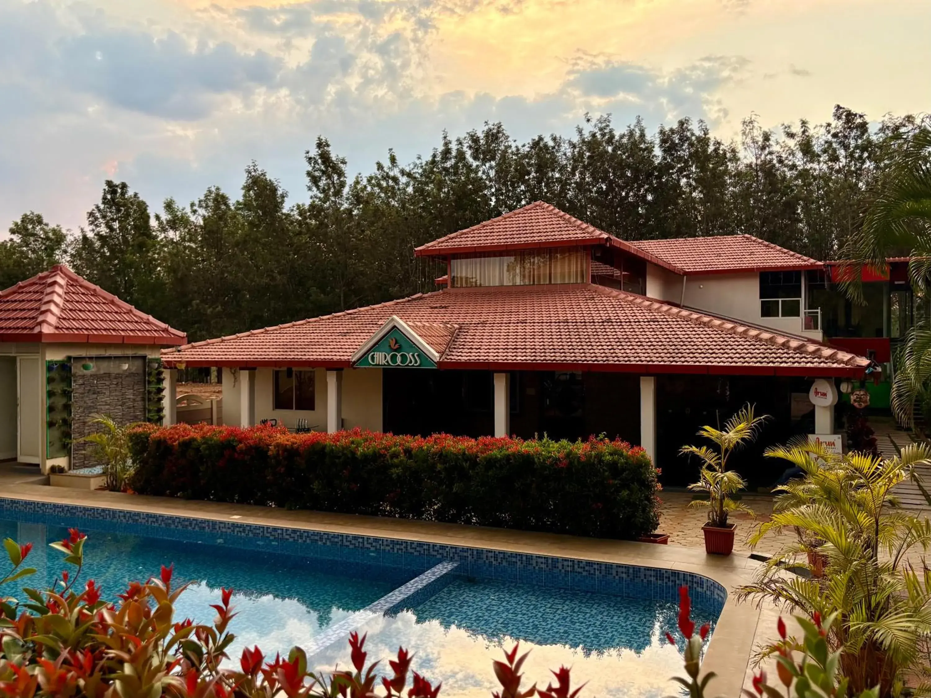 Chirooss Homestays And Resorts Chirooss Homestays And Resorts