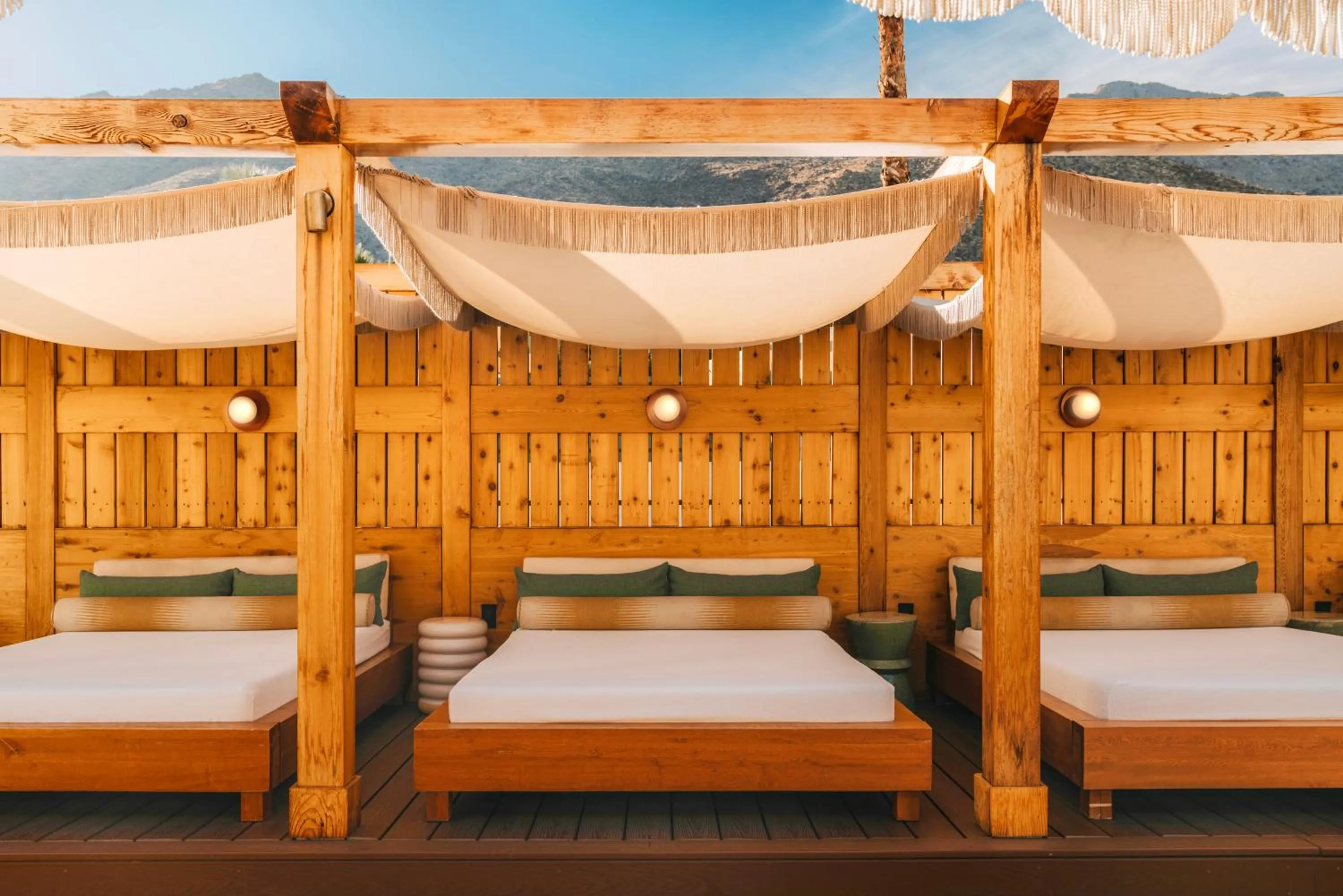 sunbed, Bed in Life House, Palm Springs