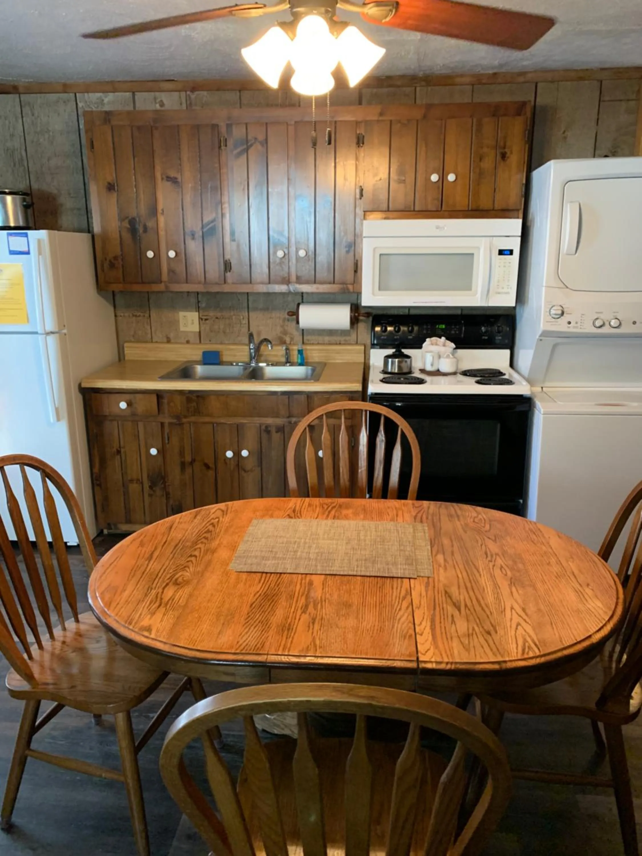 Kitchen or kitchenette in Swiss Mountain Village