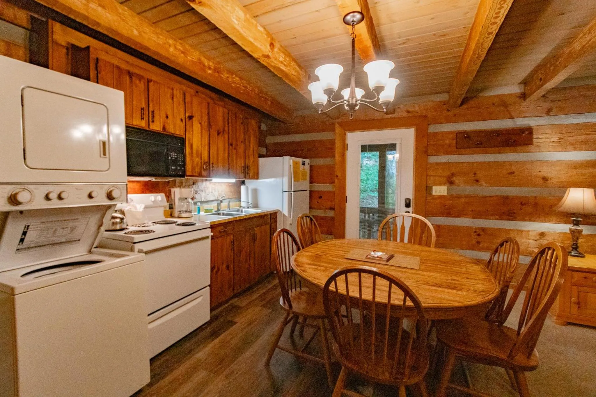 Kitchen or kitchenette in Swiss Mountain Village