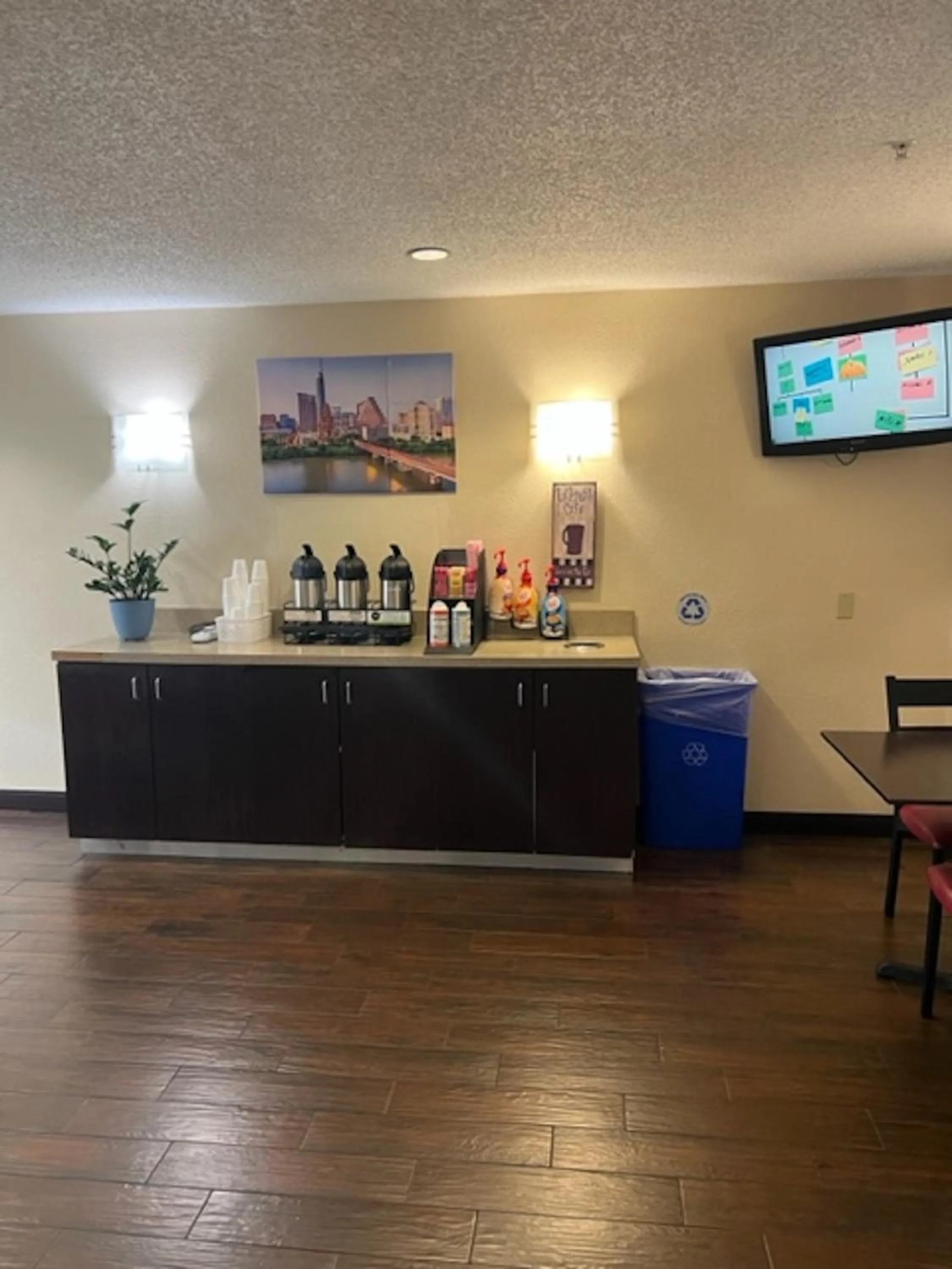 Lobby or reception in Red Roof Inn PLUS+ Austin South