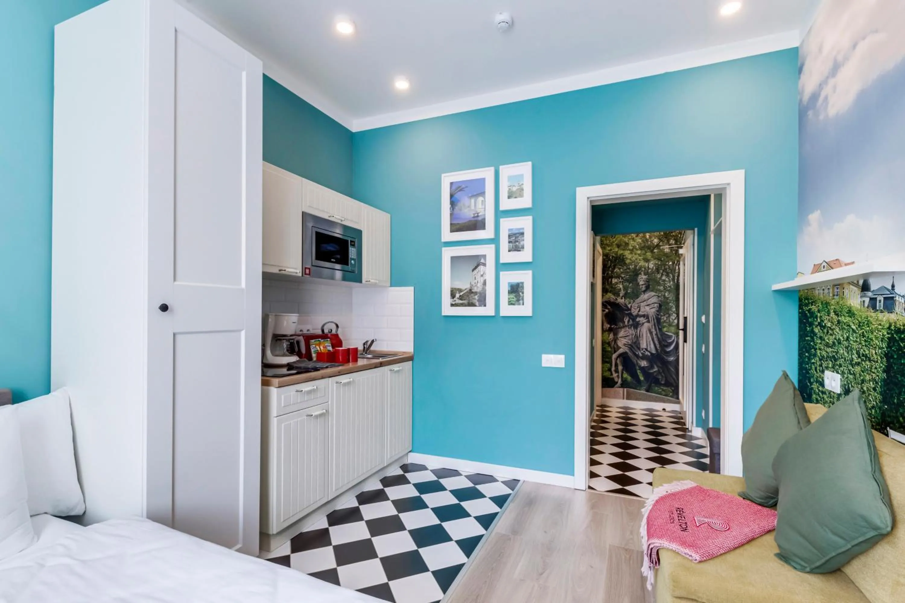 Photo of the whole room, Bed in Revelton Studios Prague