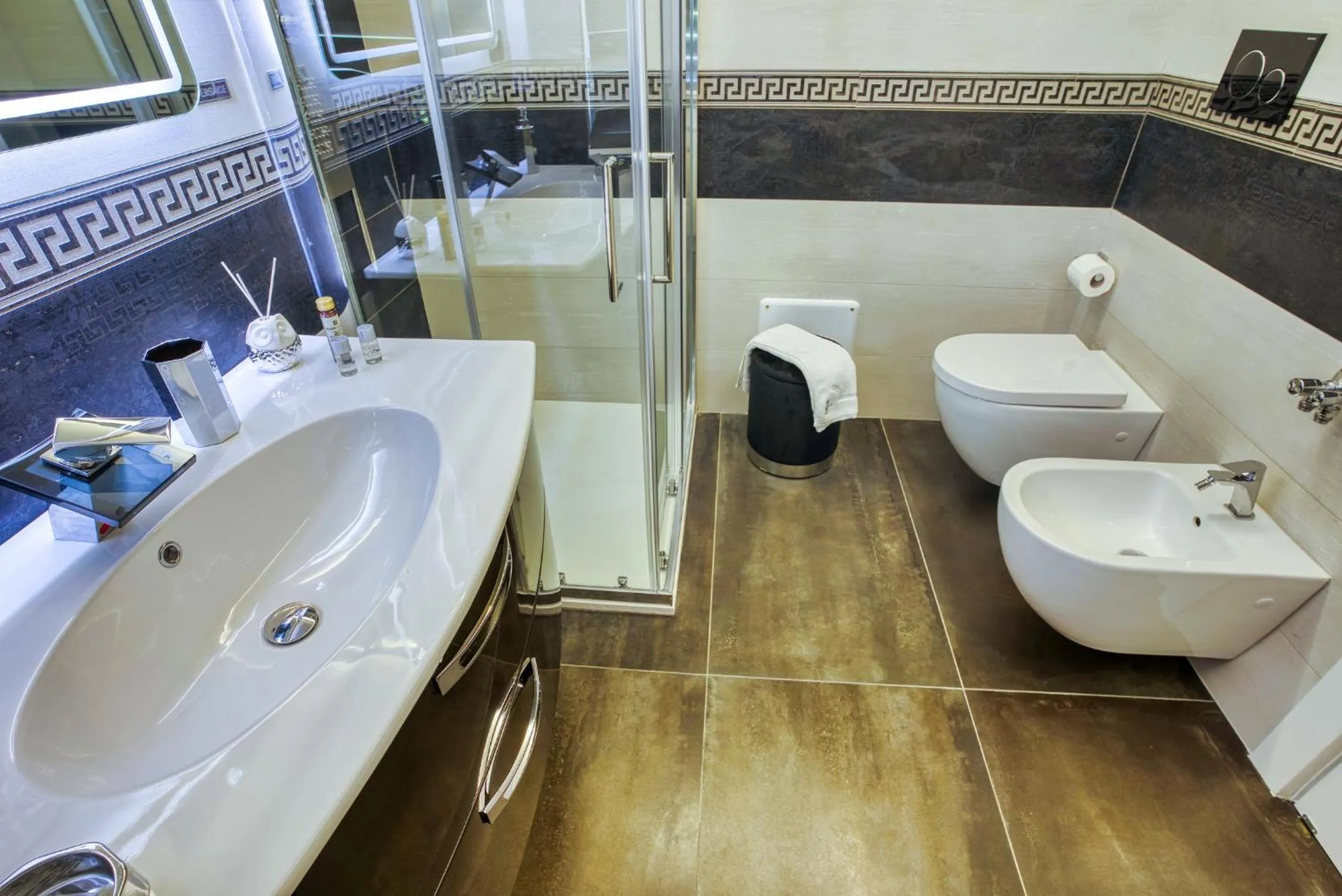 Bathroom in DISTINTO SUITE & ROOMS