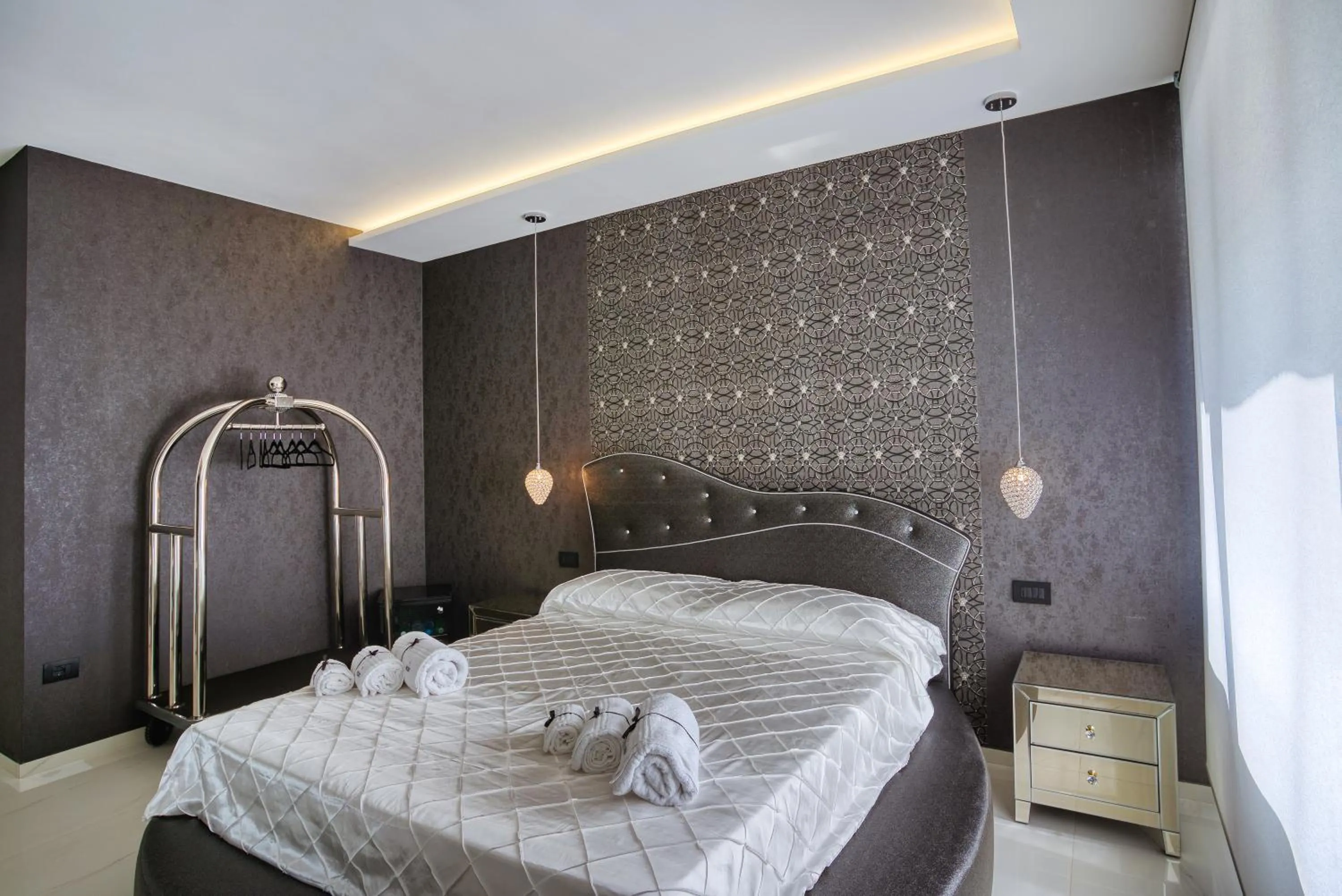 Bedroom, Bed in DISTINTO SUITE & ROOMS