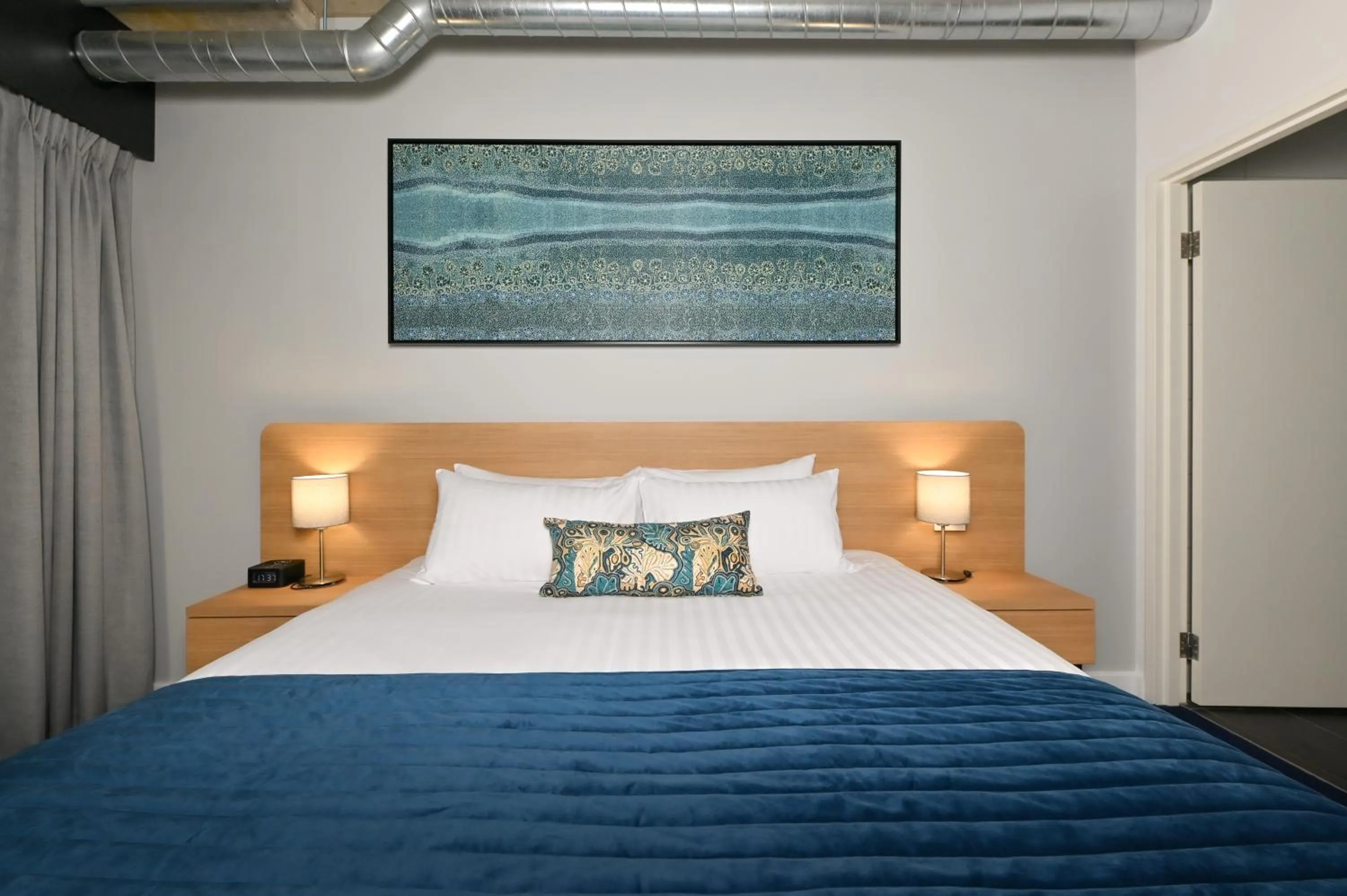 Bedroom, Bed in Nesuto Curtin Perth Hotel