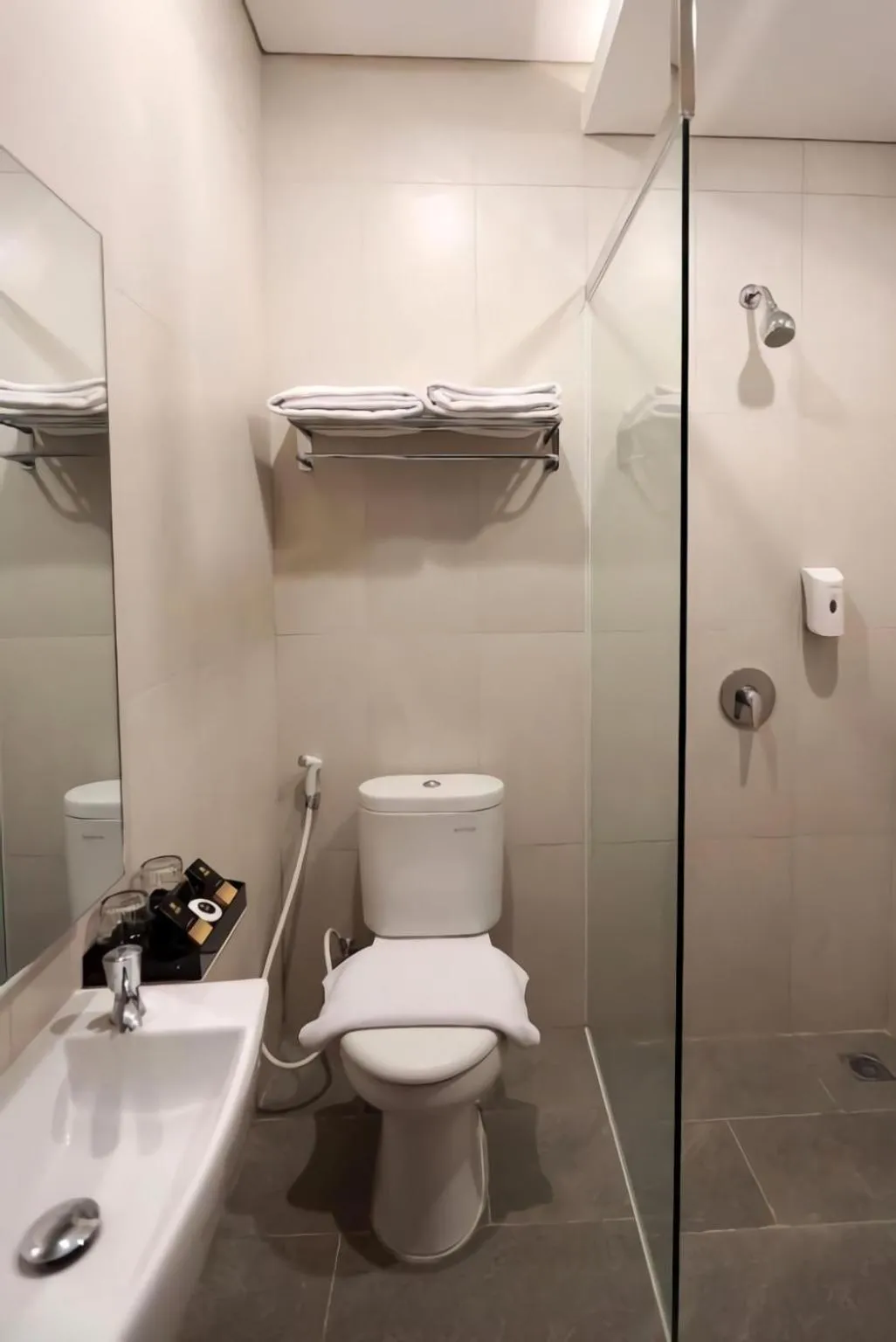 Property building in Hayo Hotel Palembang