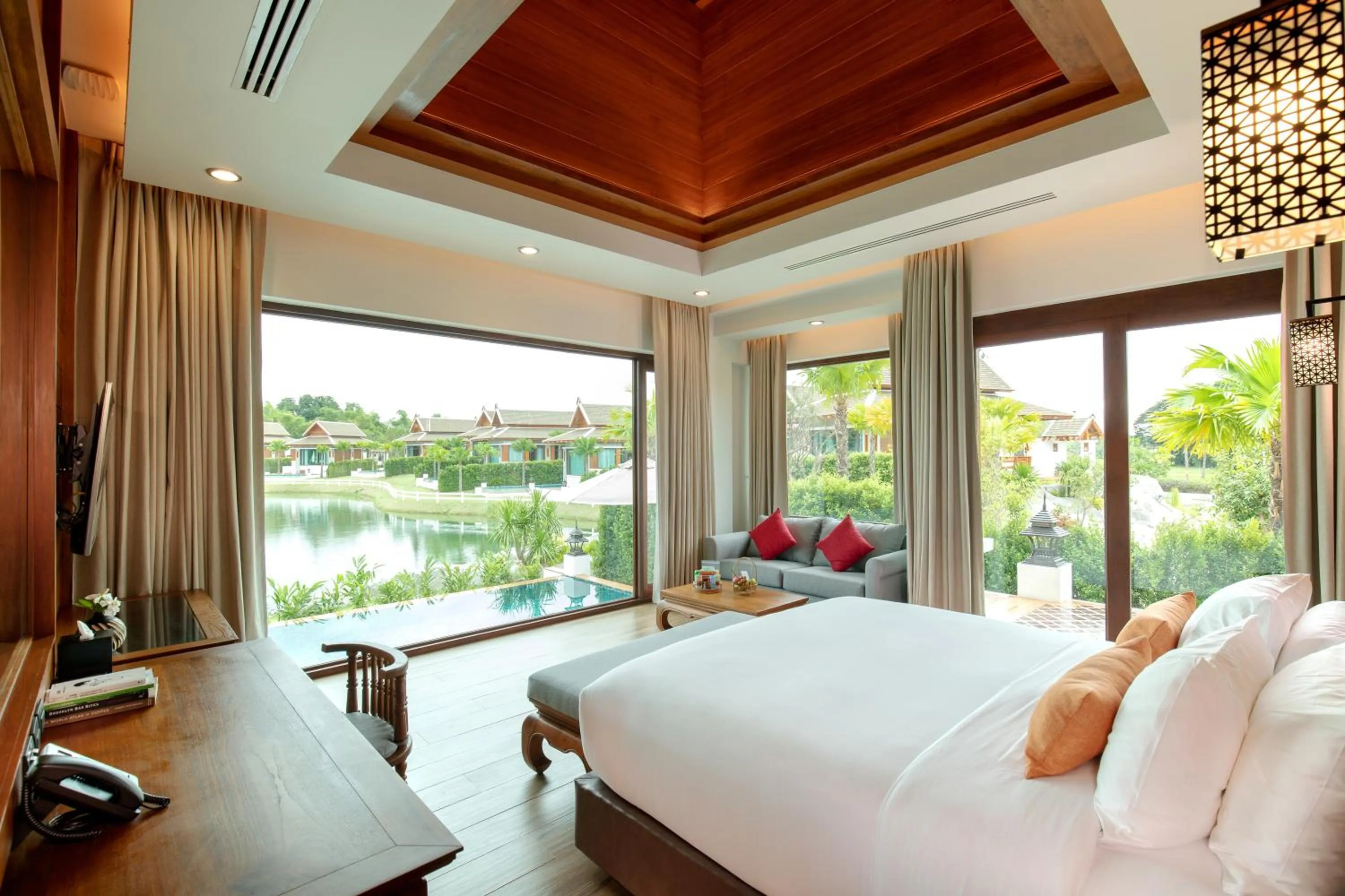 Photo of the whole room, Bed in Thantara Resort Chiang Mai