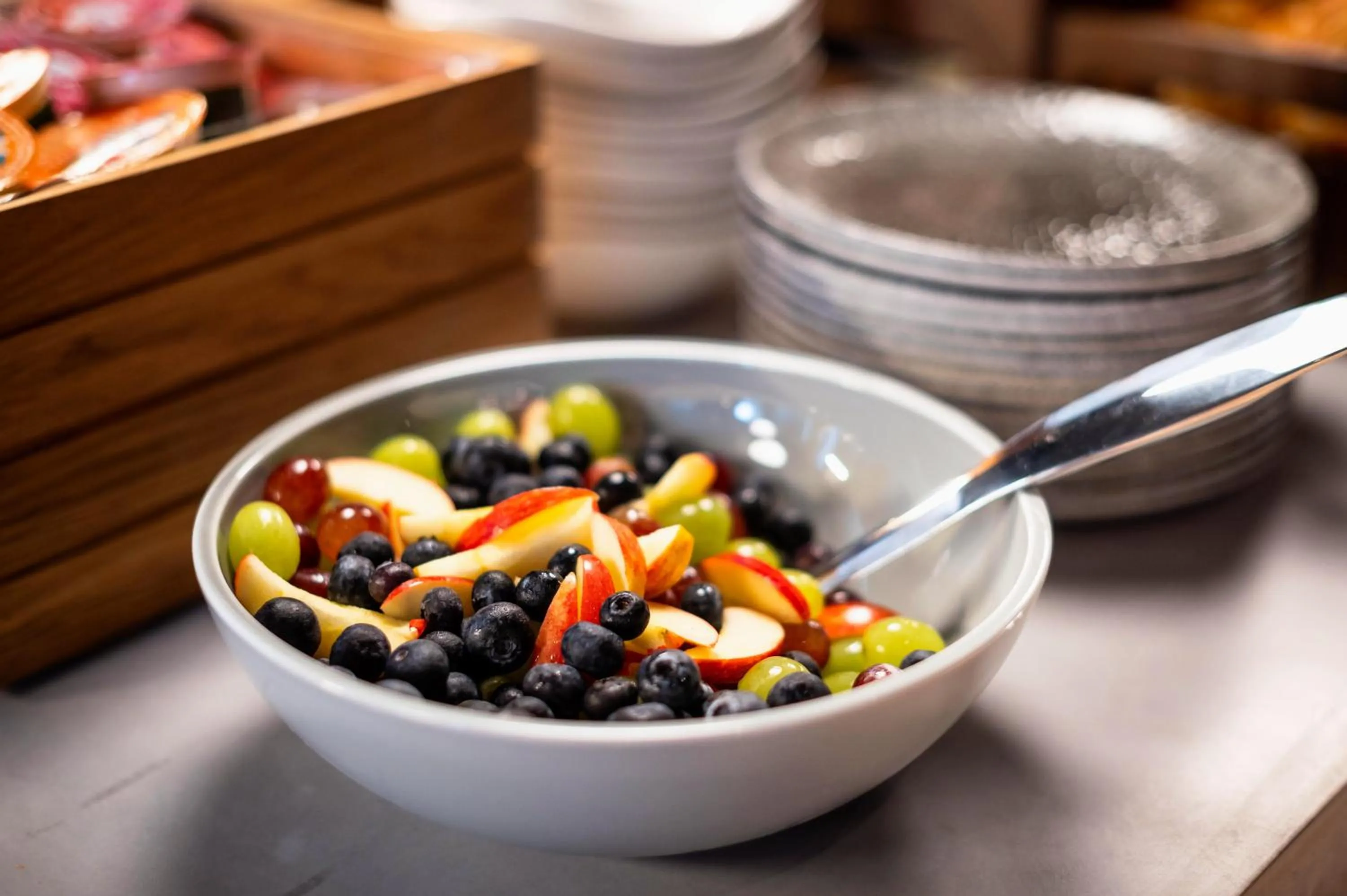 Food and drinks in Wilde Aparthotels London Aldgate Tower Bridge