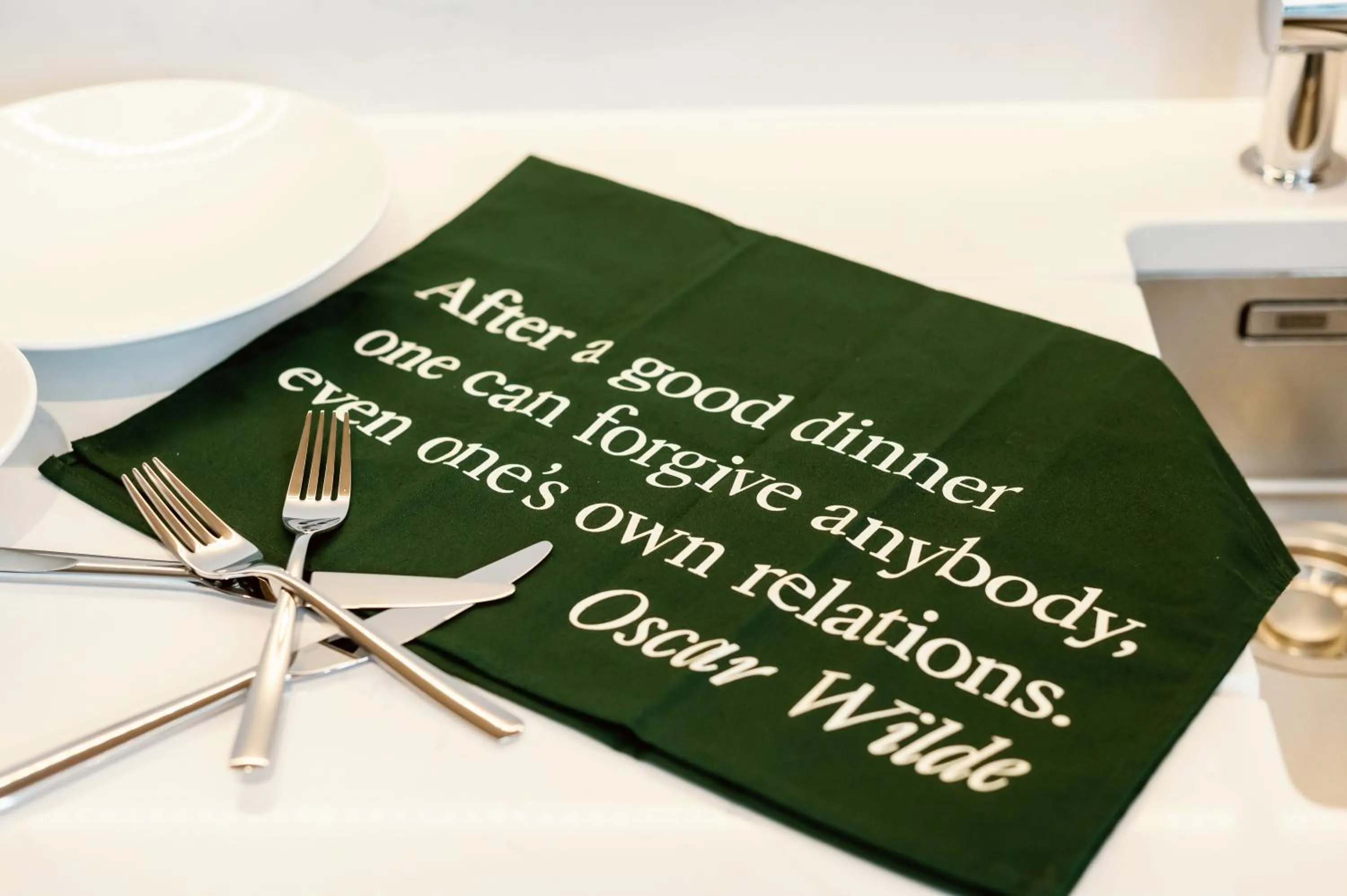 Decorative detail in Wilde Aparthotels London Aldgate Tower Bridge