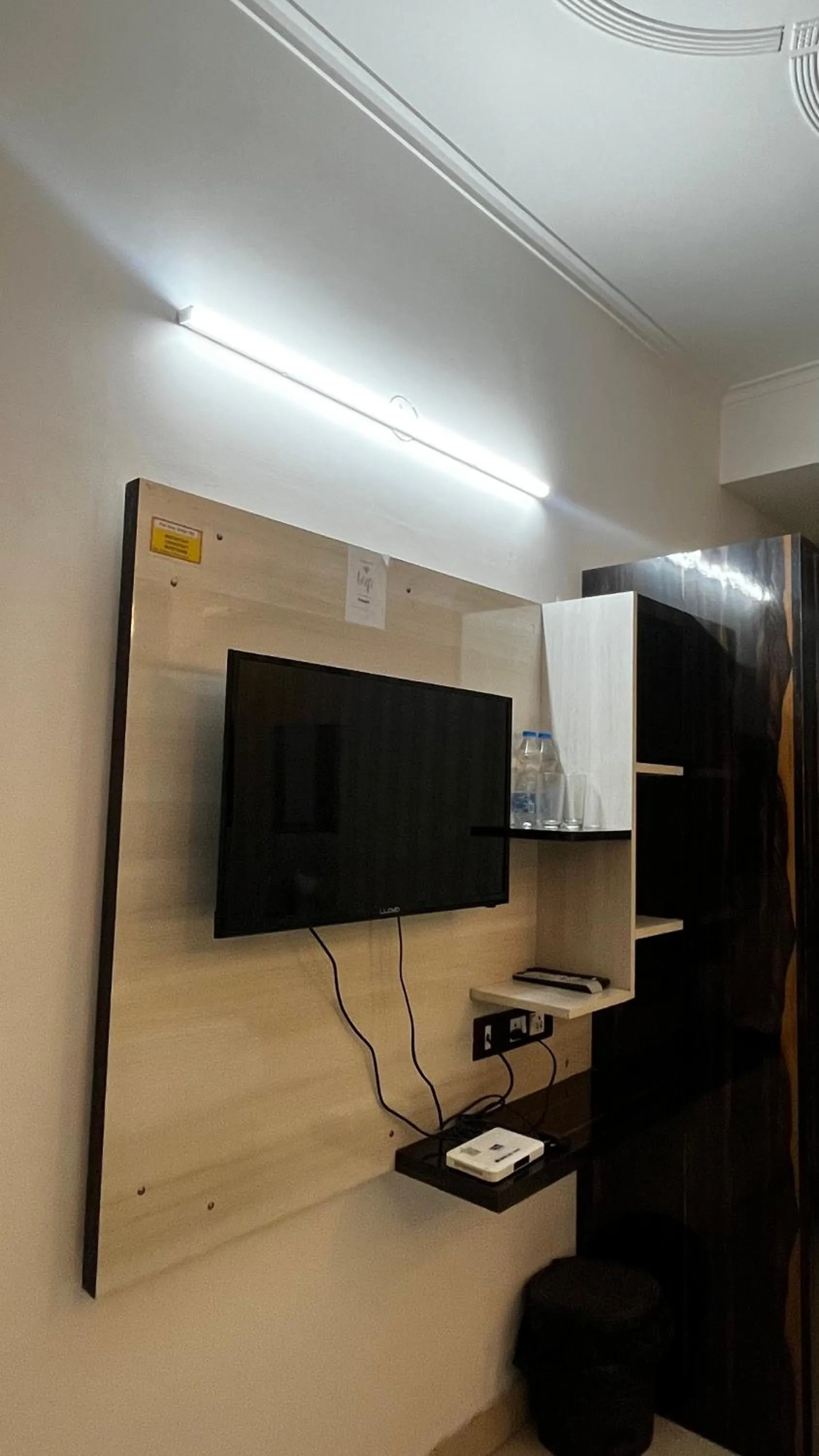 TV and multimedia in MK Hotel and Restaurant