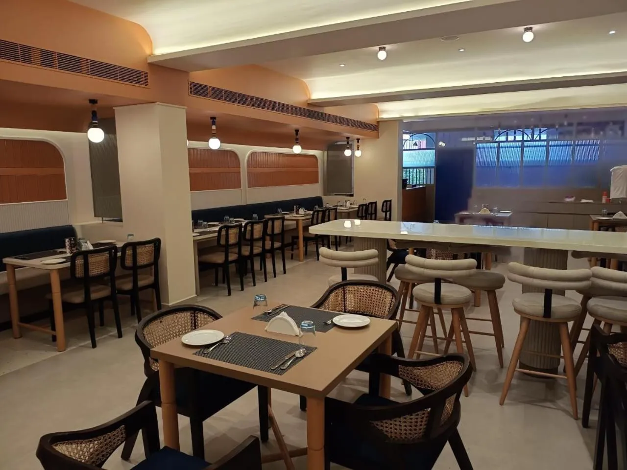 Restaurant/places to eat in Lords Eco Inn Belagavi