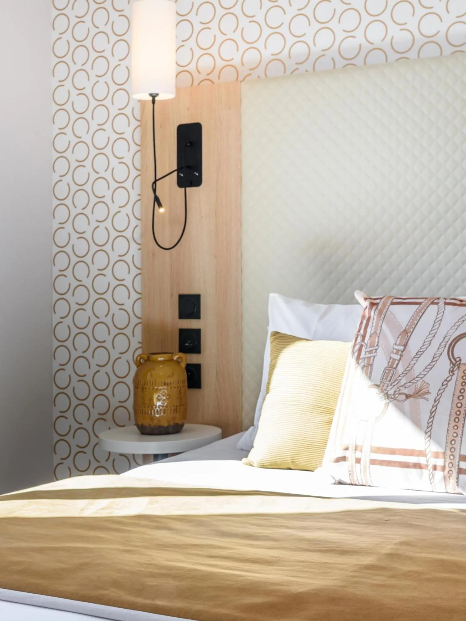 Bedroom, Bed in Residhome Toulouse Occitania