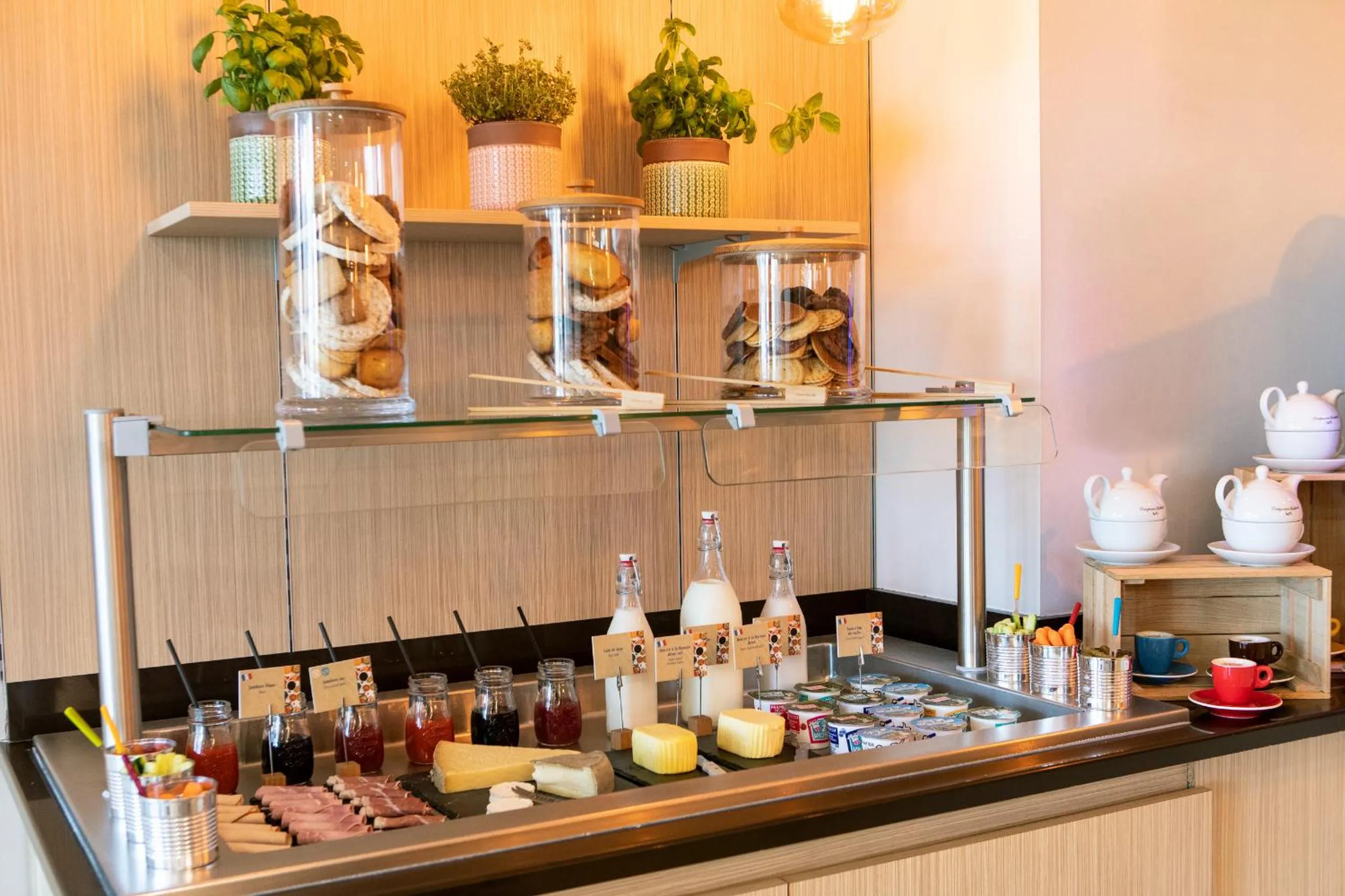 Buffet breakfast in Residhome Toulouse Occitania