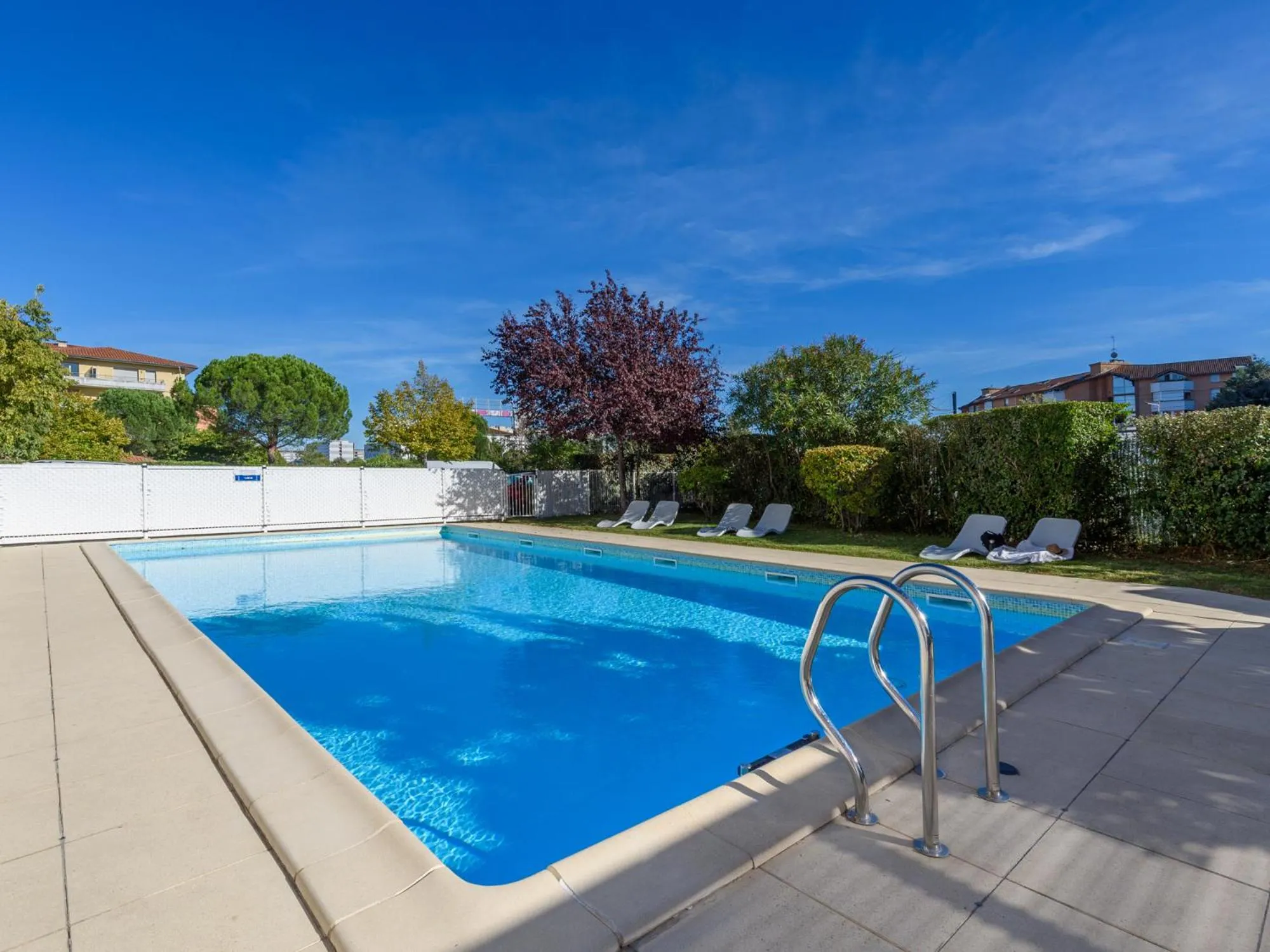 Swimming pool in Residhome Toulouse Occitania