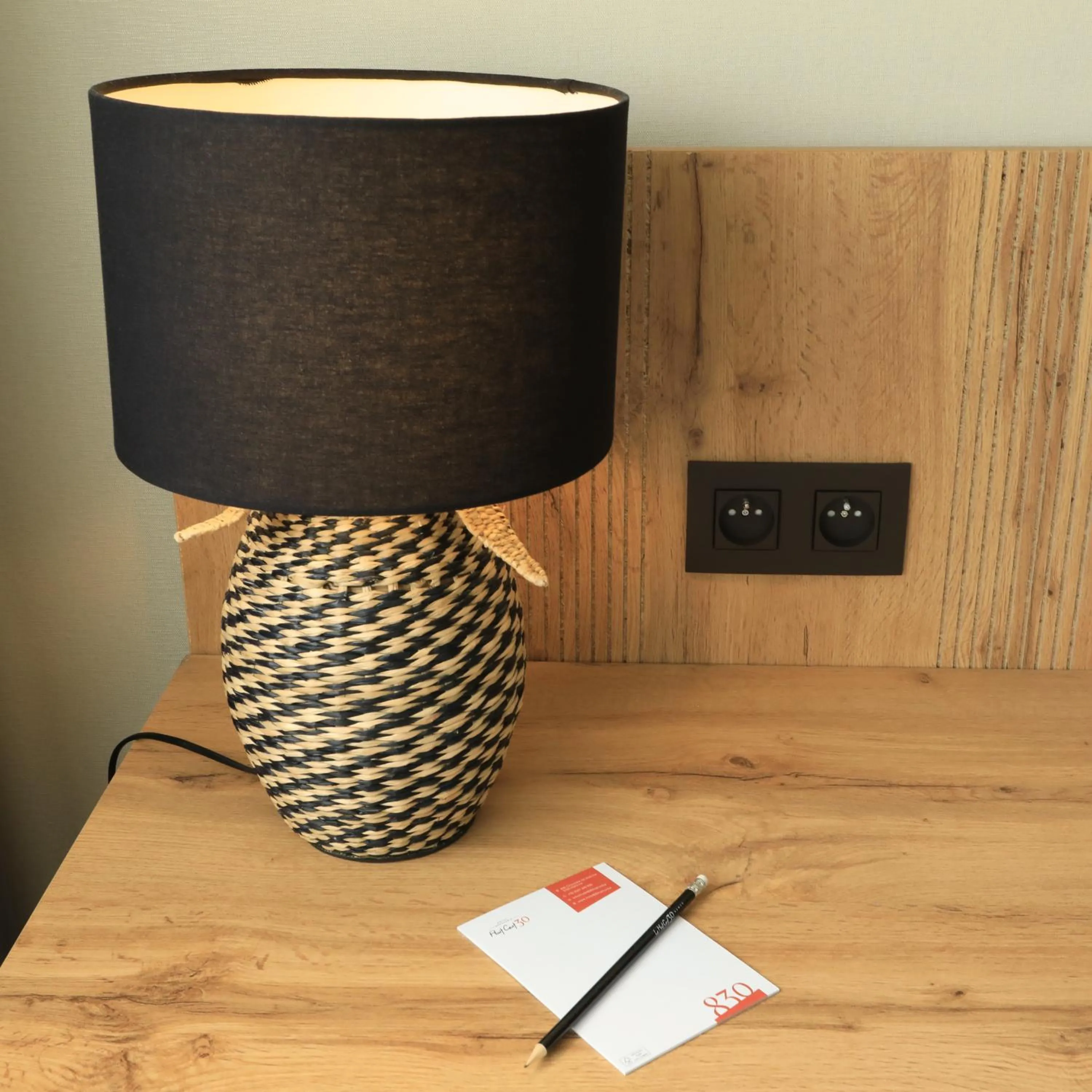 Decorative detail in Hotel Le 830 Namur