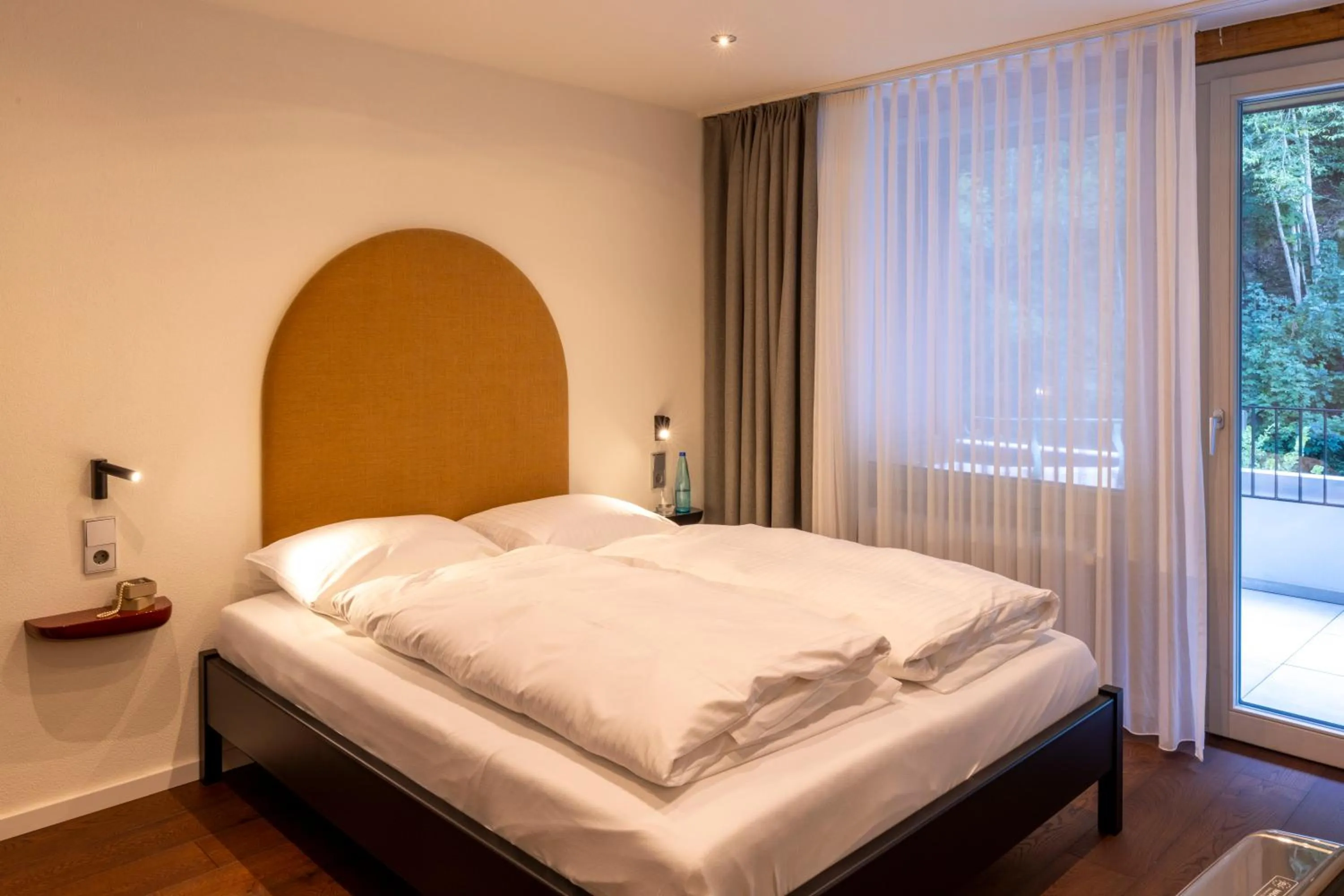 Photo of the whole room, Bed in schlossmühle - lean luxury boutique hotel