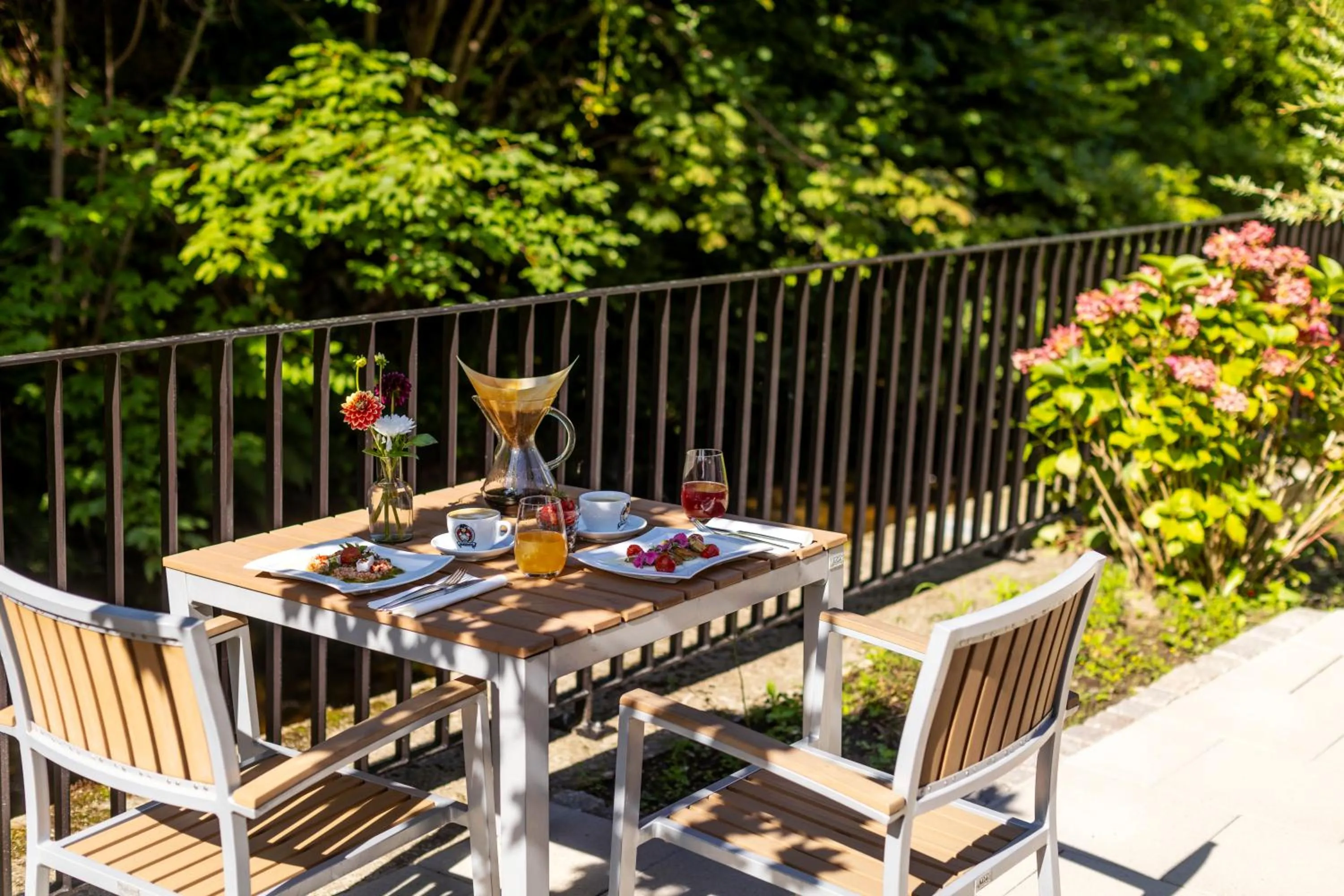 Breakfast in schlossmühle - lean luxury boutique hotel