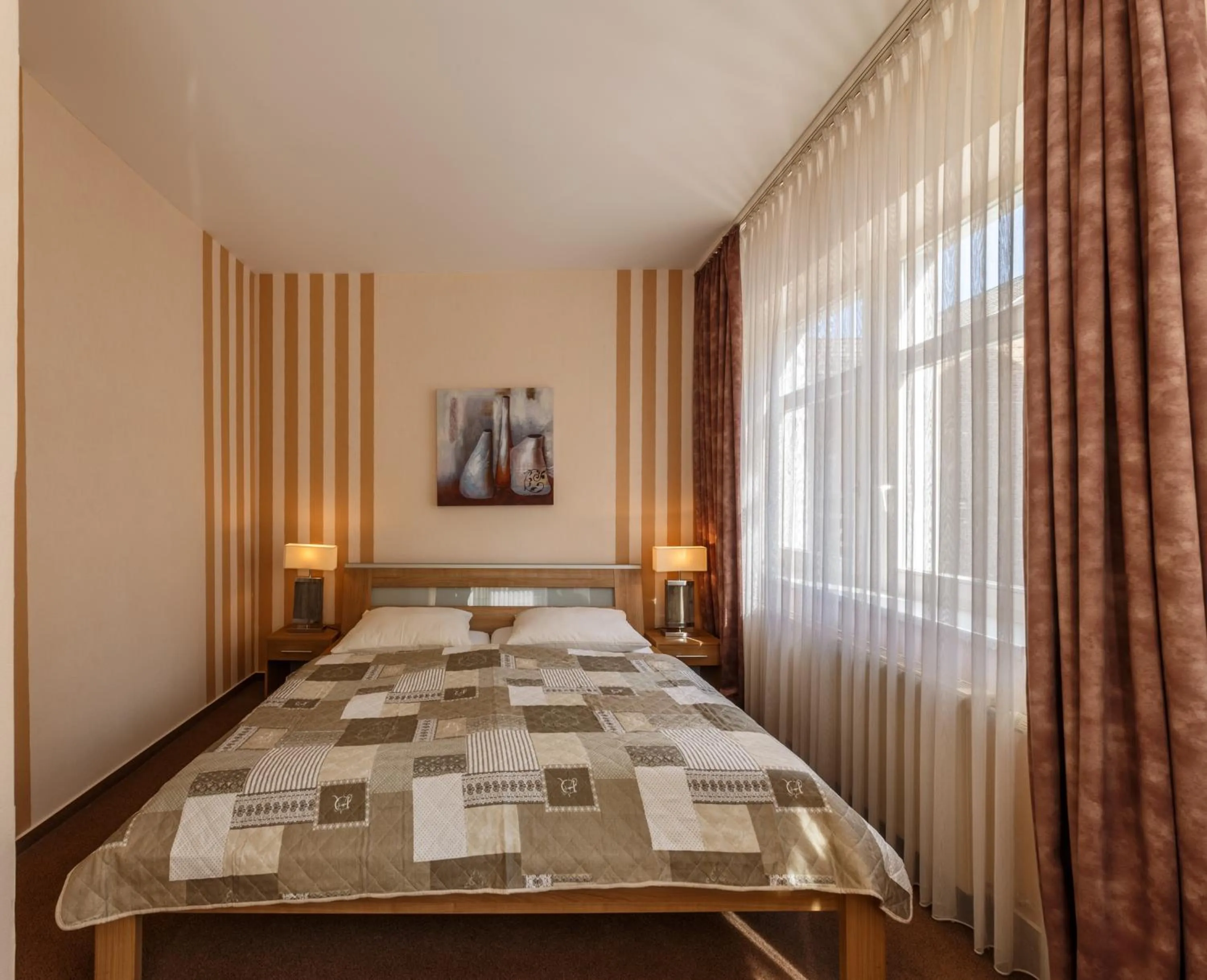 Bed in City Hotel Stolberg