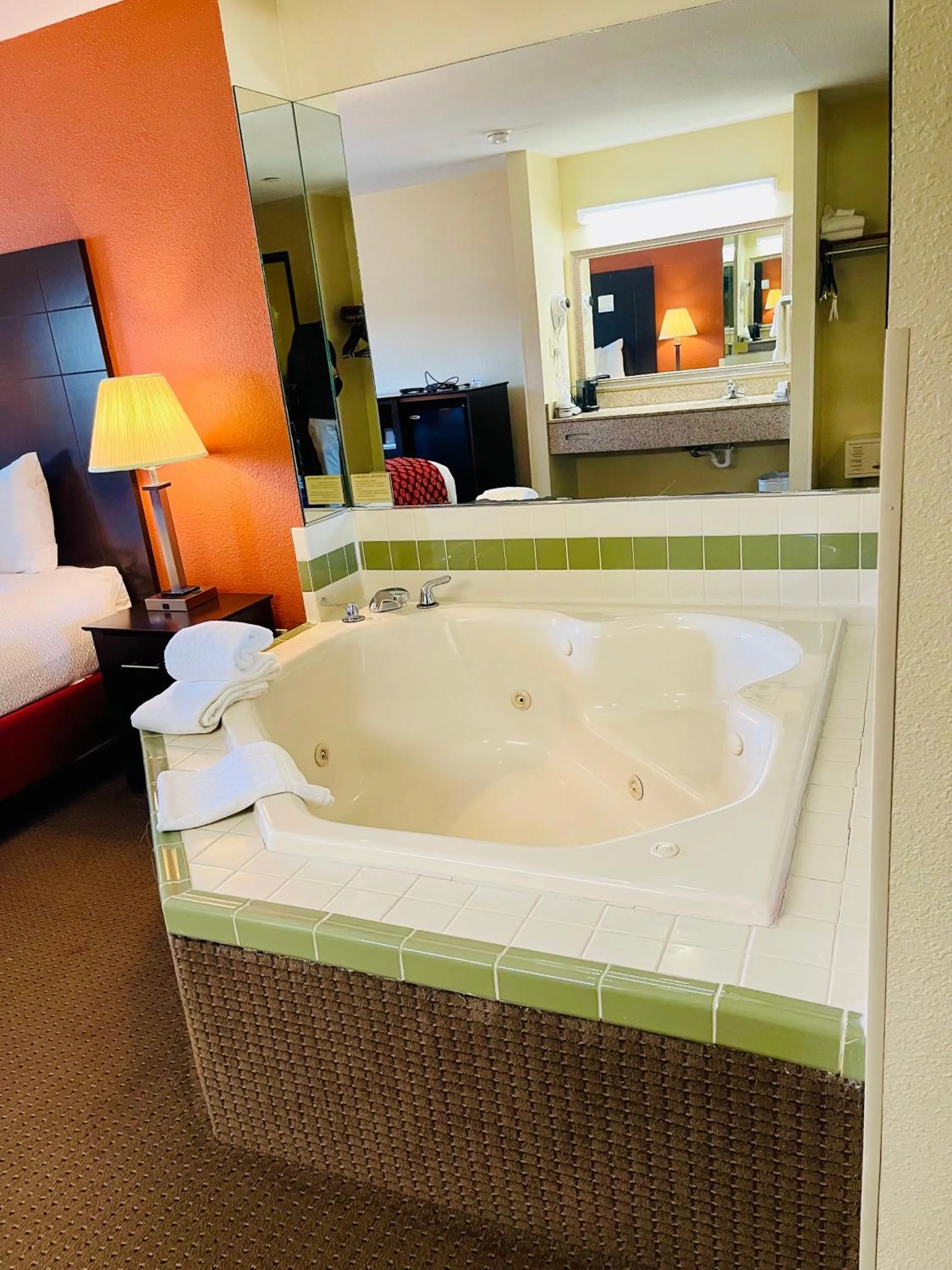 Hot Tub in Baymont by Wyndham Indianapolis