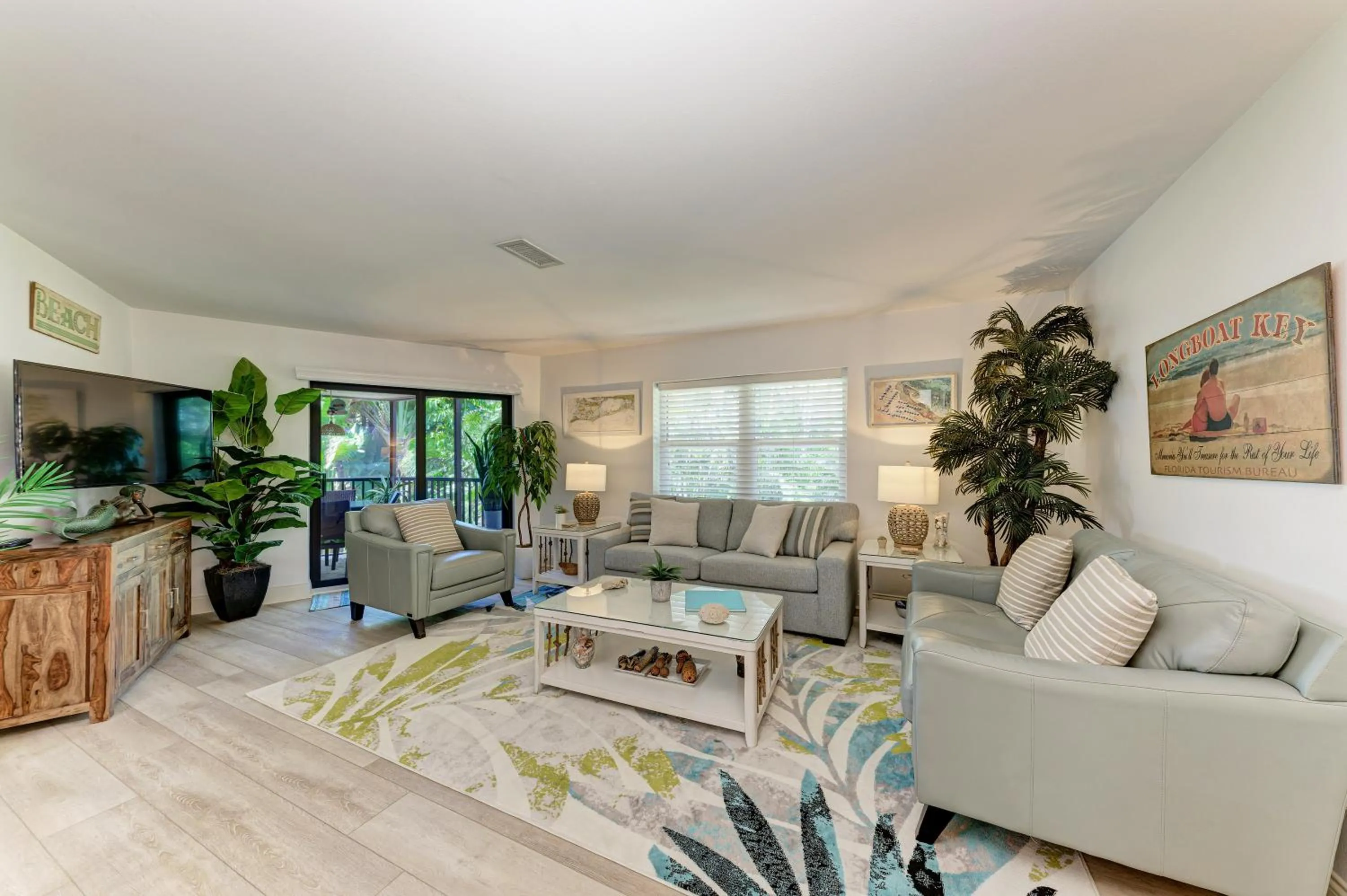 Sea Grape Inn 7 - BEACHFRONT Property